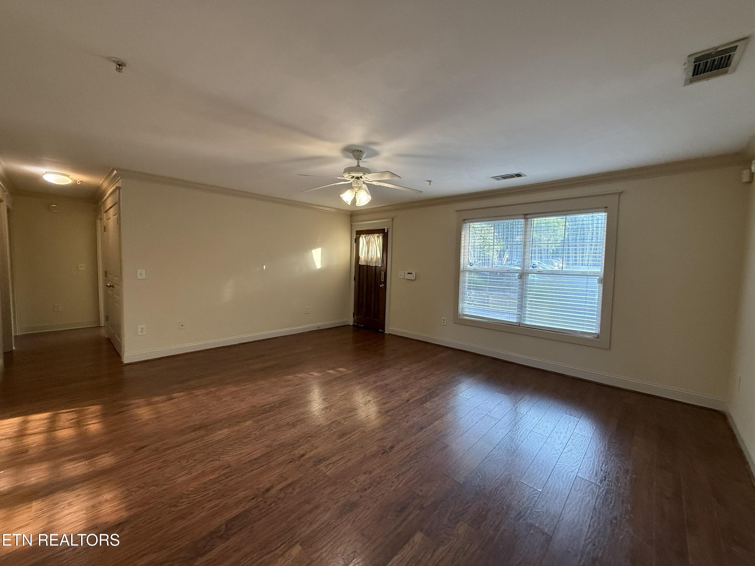 Living Room4 - 3831 Cherokee Woods Way 102, Knoxville, TN 37920, Knoxville
