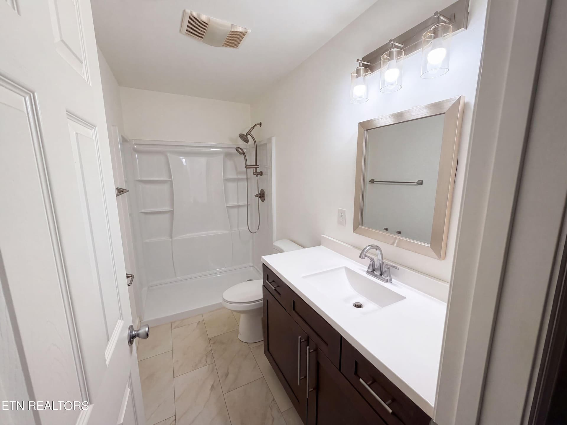 listing_11 - 354 Fairway Drive, Dandridge, TN 37725