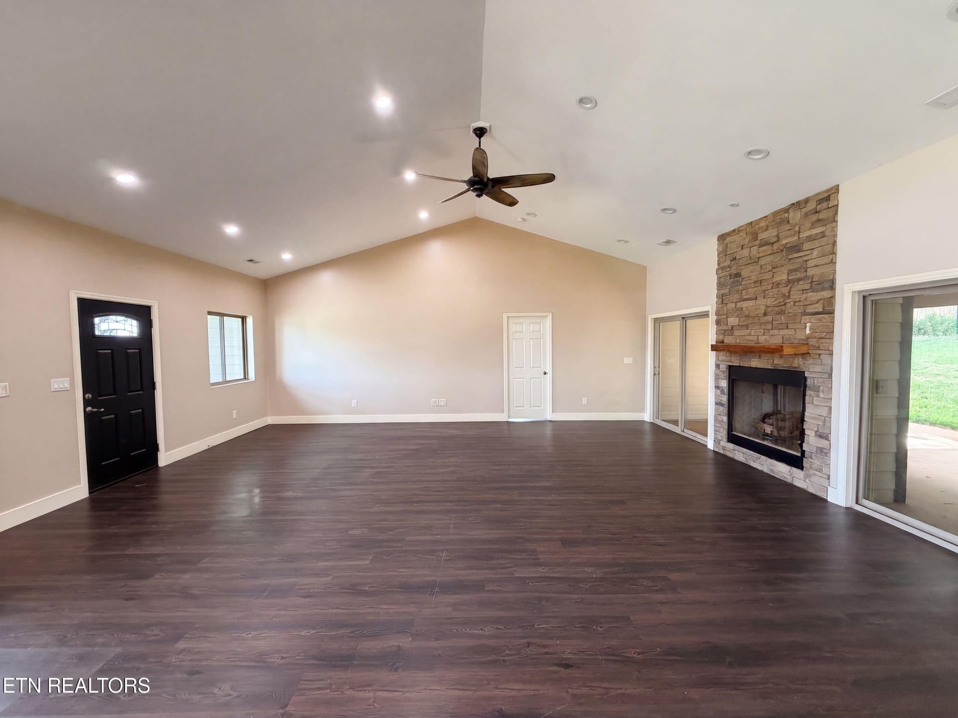 listing_17 - 354 Fairway Drive, Dandridge, TN 37725