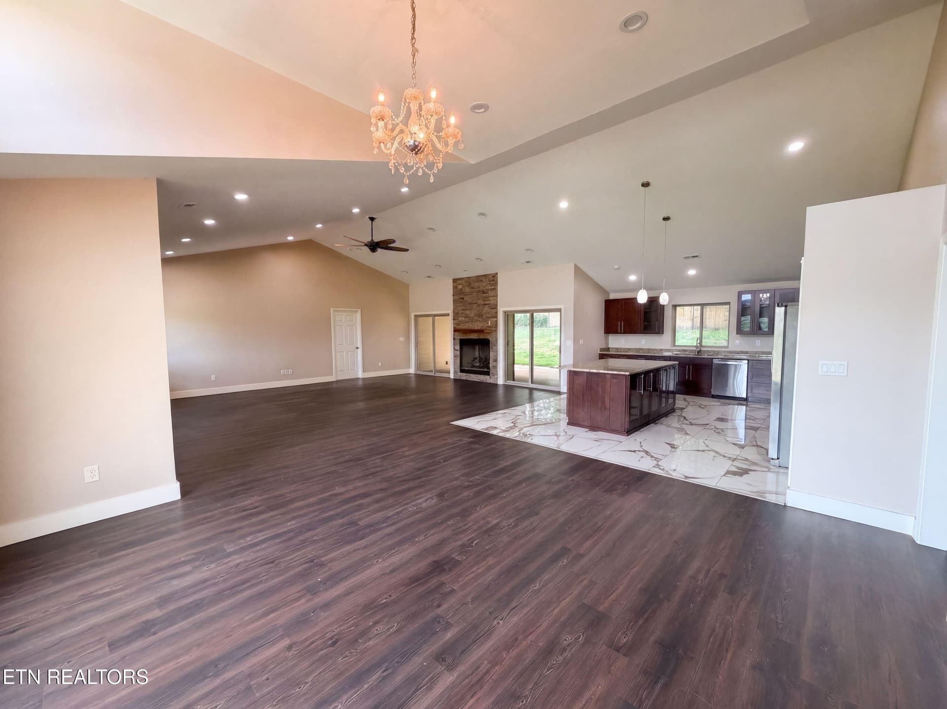 listing_19 - 354 Fairway Drive, Dandridge, TN 37725