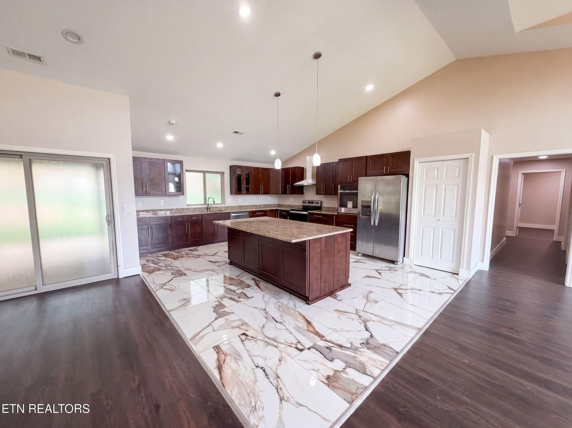 listing_20 - 354 Fairway Drive, Dandridge, TN 37725