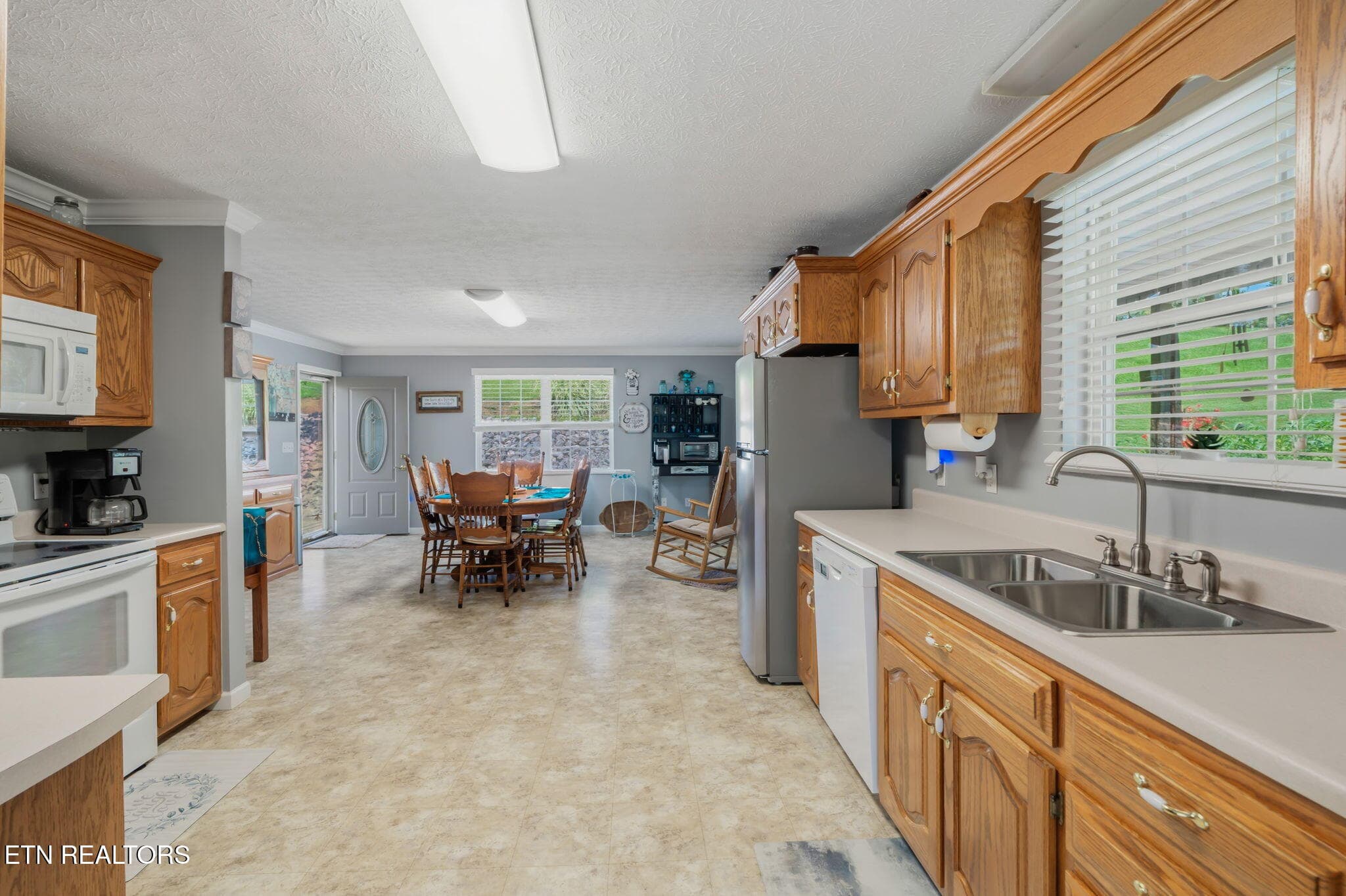 13-web-or-mls-3091 Dutch Valley Road-5 - 3091 Dutch Valley Rd, Washburn, TN 37888, Washburn
