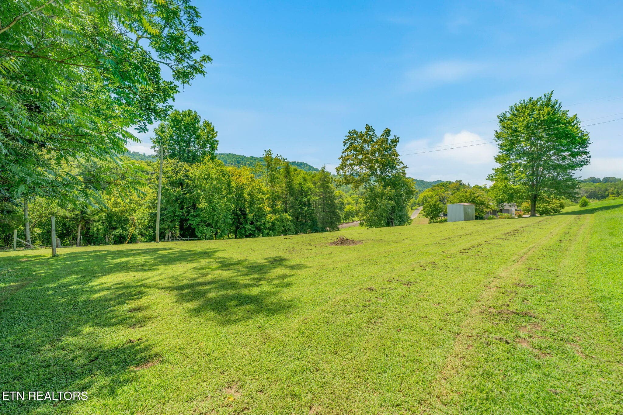 58-web-or-mls-3091 Dutch Valley Road-53 - 3091 Dutch Valley Rd, Washburn, TN 37888, Washburn