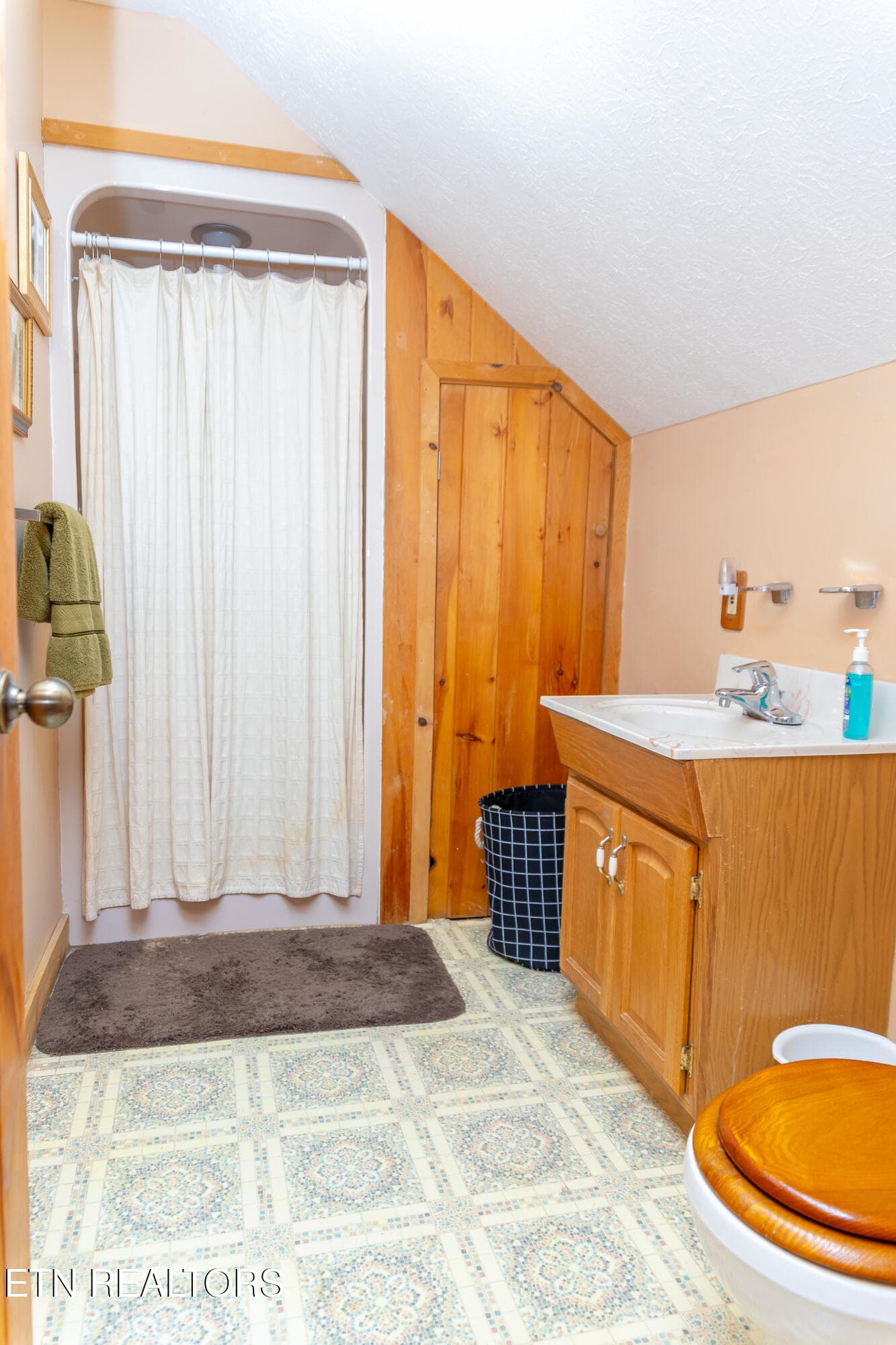 Untitled-12 - 440 Deer Path Lane, Gatlinburg, TN 37738, Gatlinburg