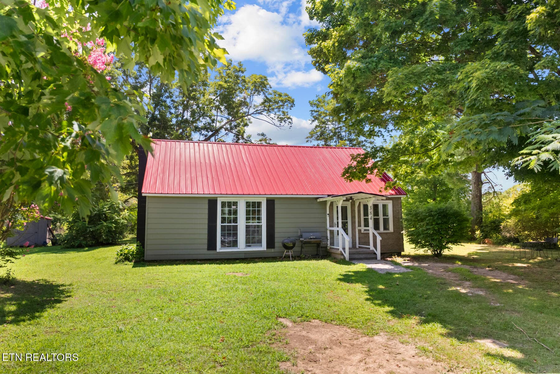 DSC09518 - 384 Woodlee St, Spencer, TN 38585