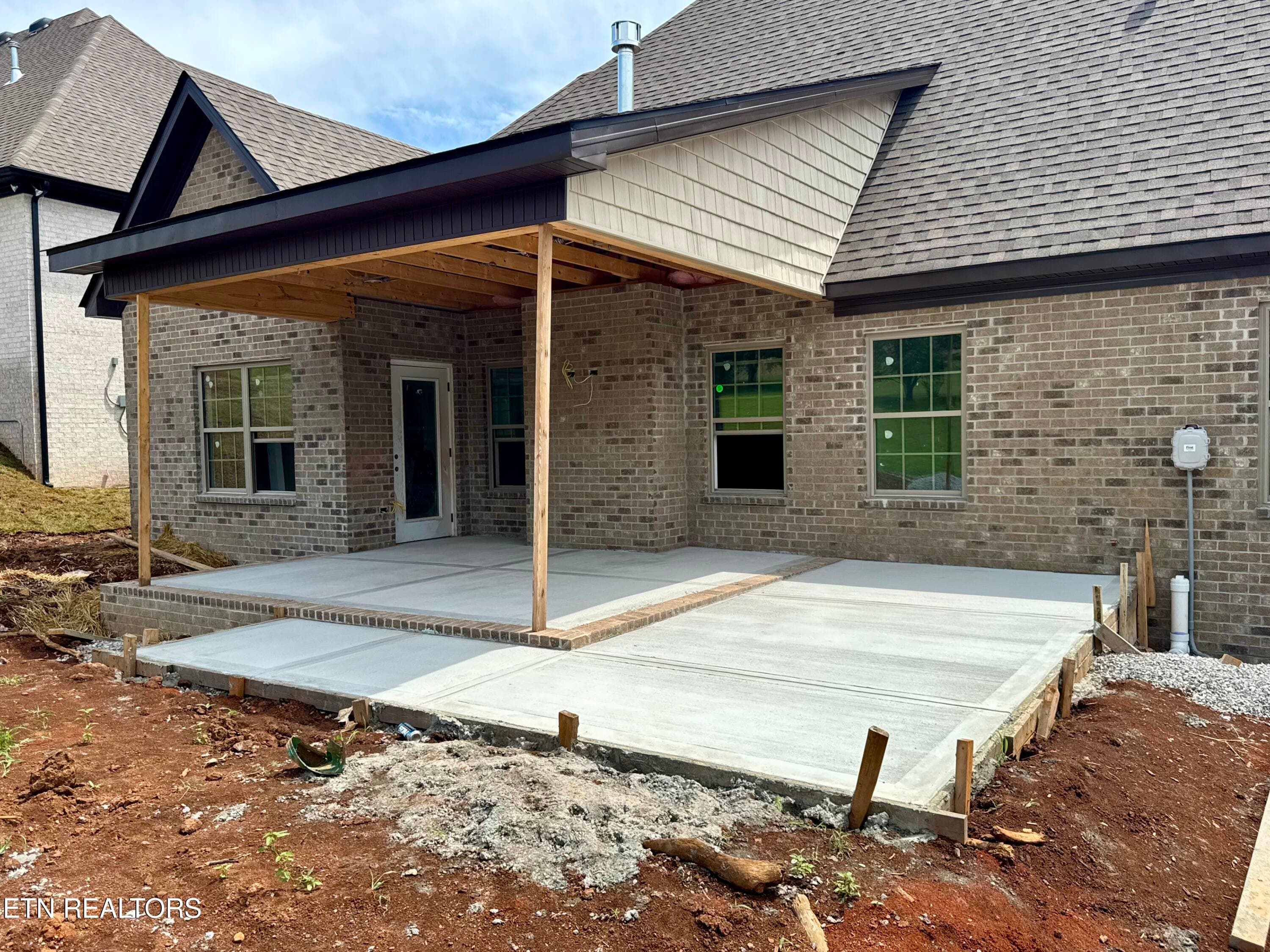 Additional Patio Area - 8861 Dancing Bear Lane, Knoxville, TN 37923, Knoxville