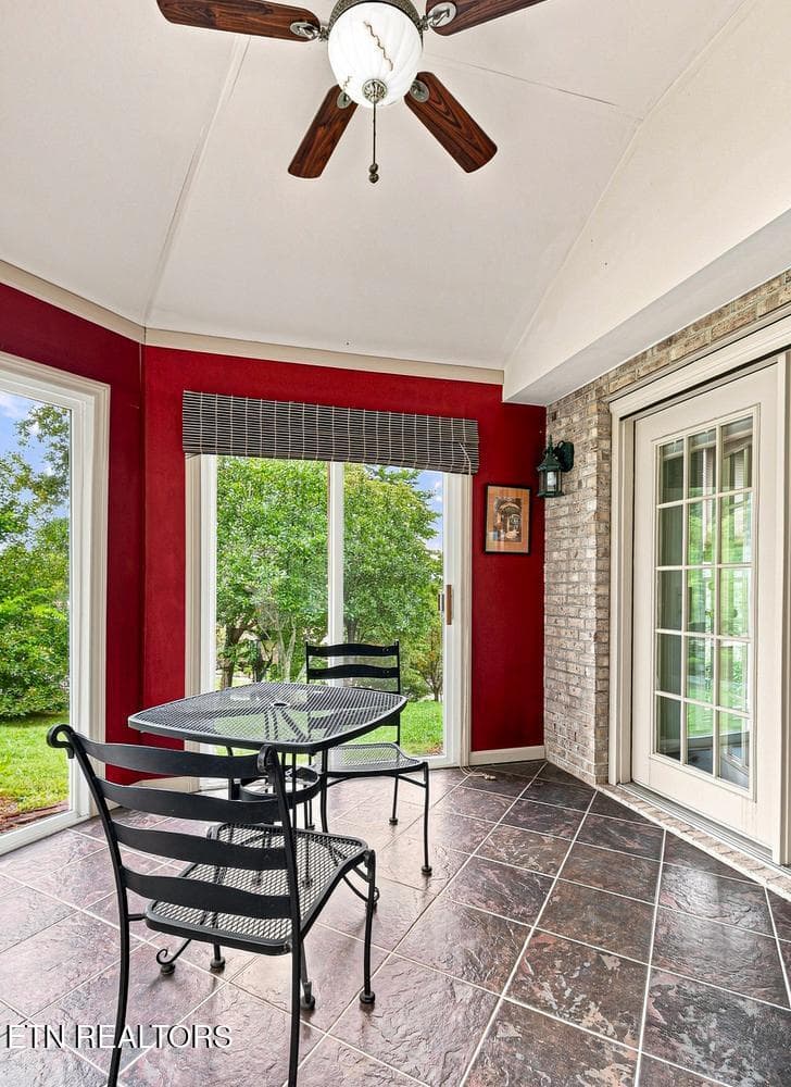 Mountain View Sunroom by Master Suite - 1211 Rockley Rd, Knoxville, TN 37932