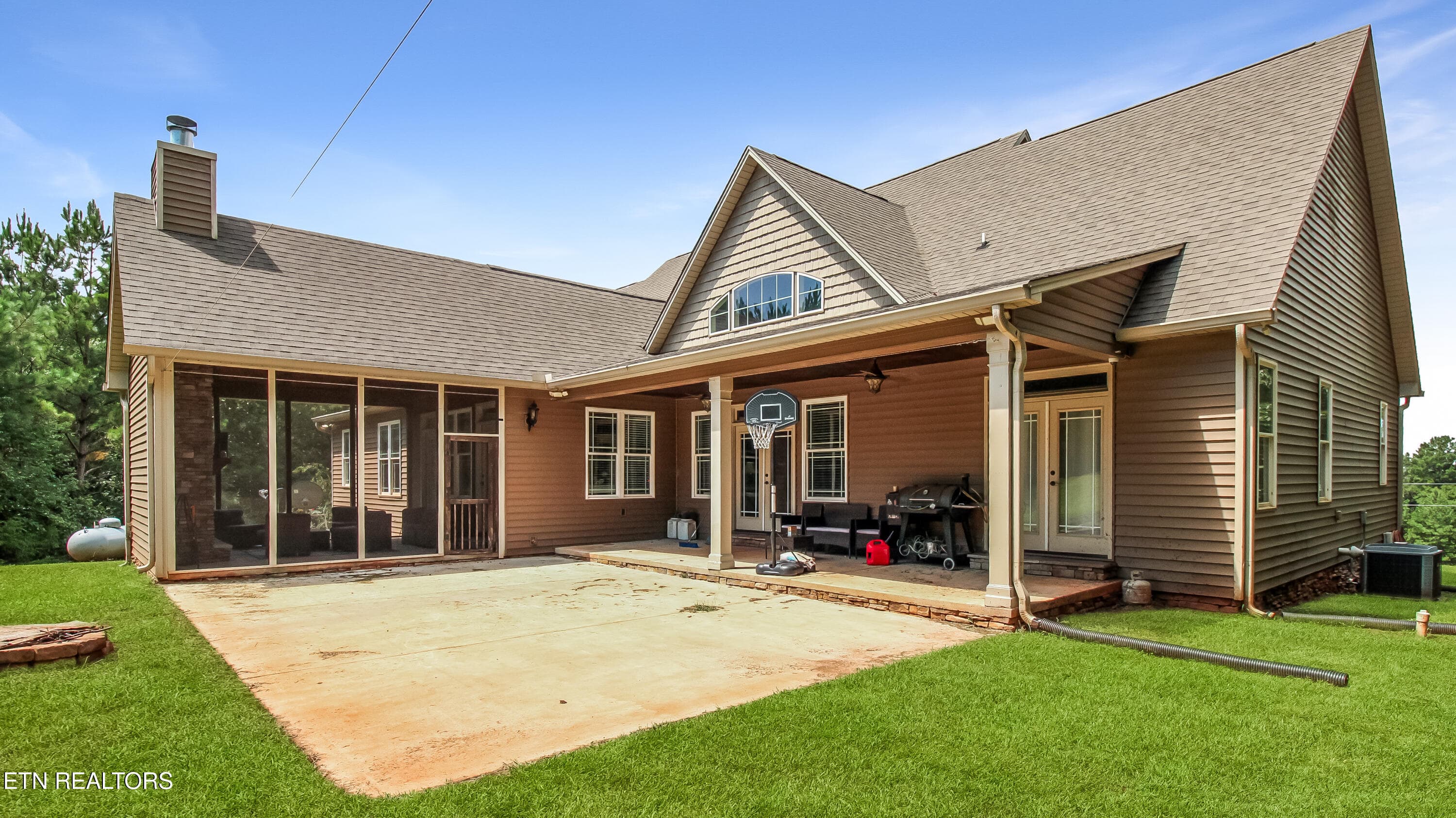 IMG_1531 - 332 Harris Rd, Old Fort, TN 37362