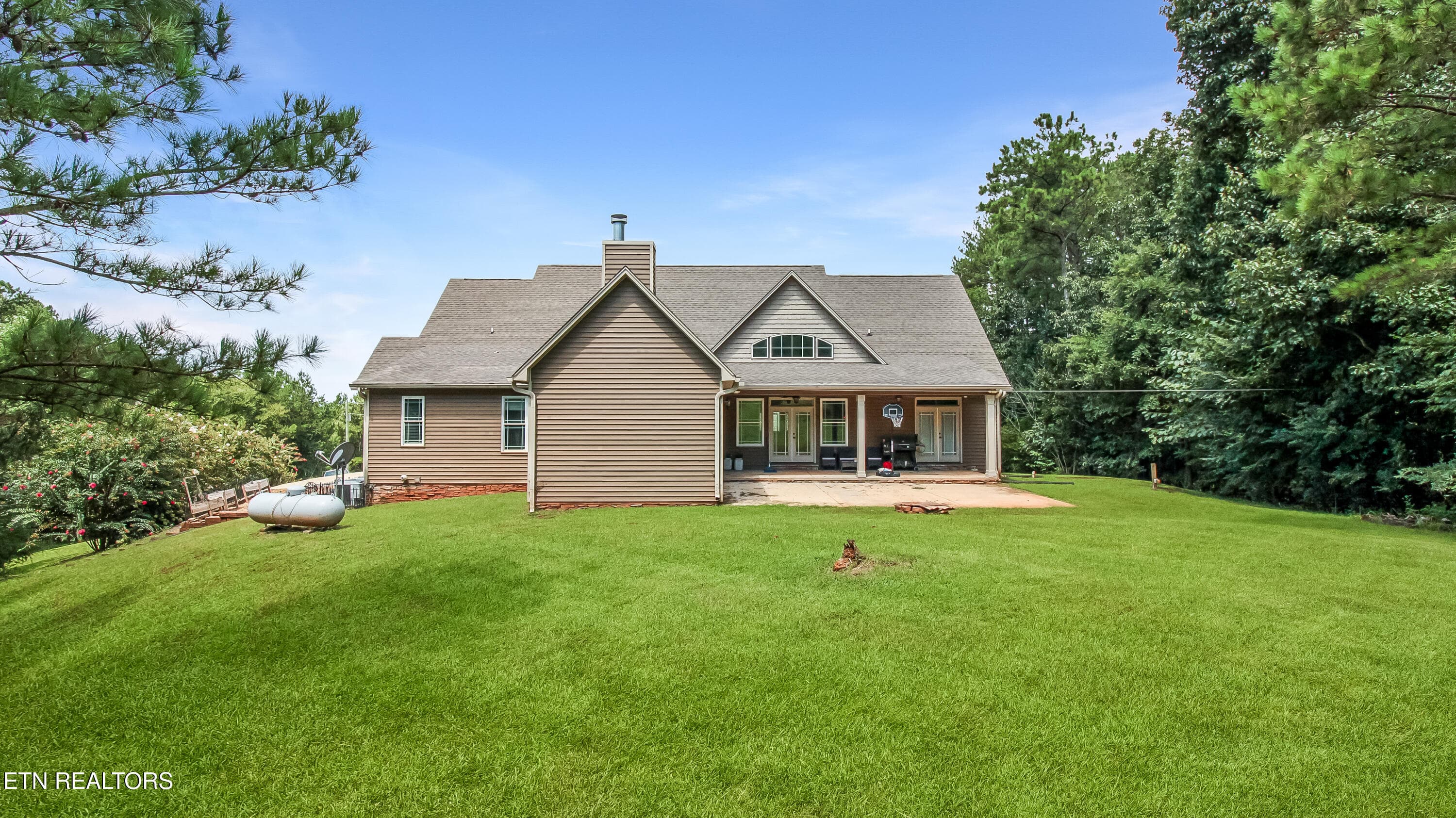 IMG_1537 - 332 Harris Rd, Old Fort, TN 37362