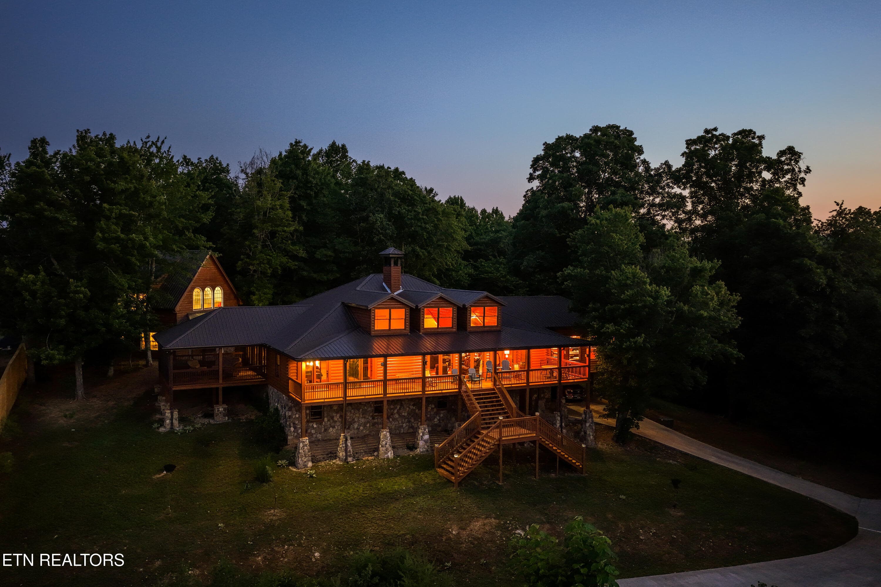 260 Lakeside Lodge Lane, Spring City, TN 37381