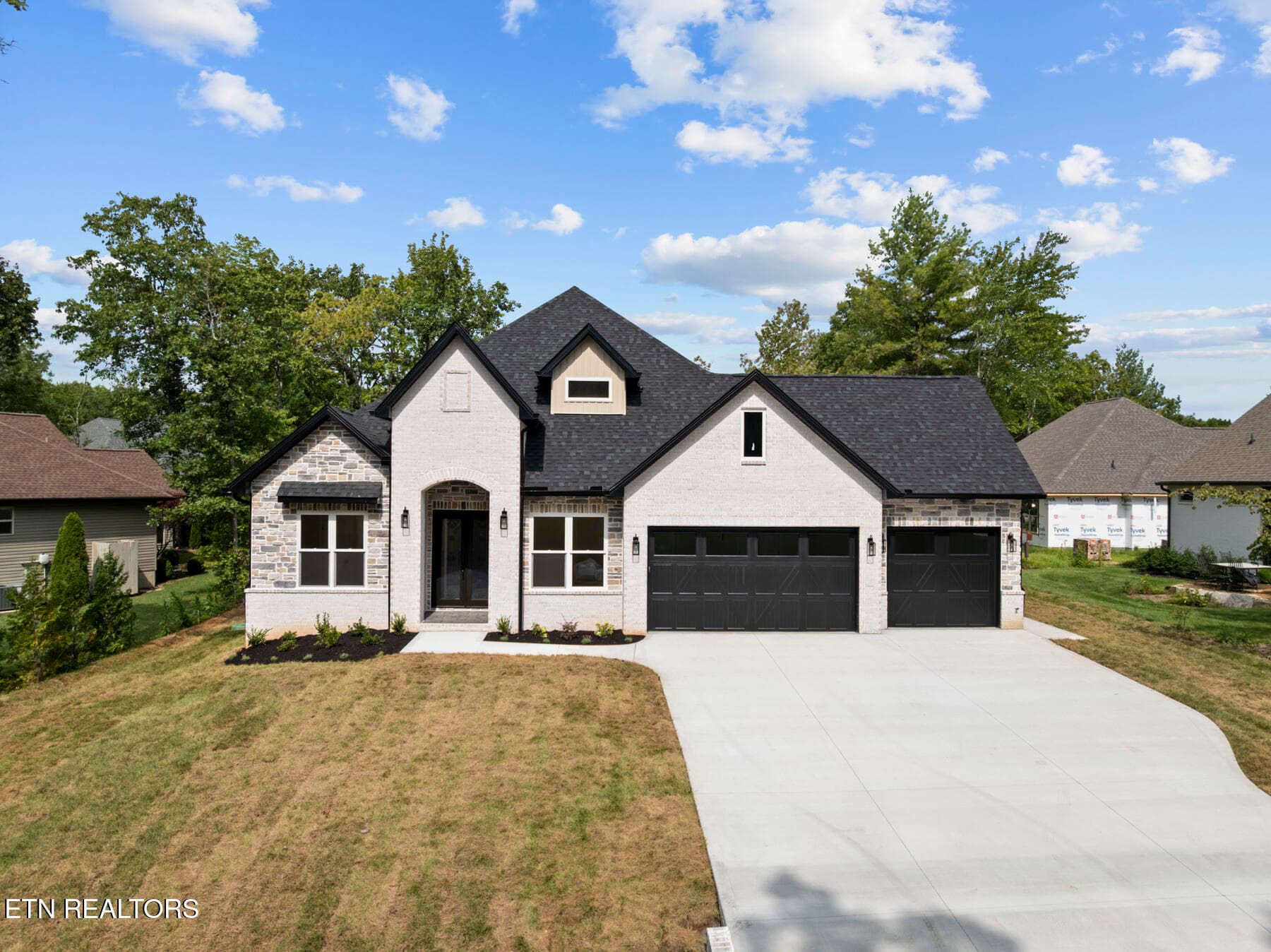 DJI_20260820151922_0234_D - 118 Hedgewood Point, Crossville, TN 38558