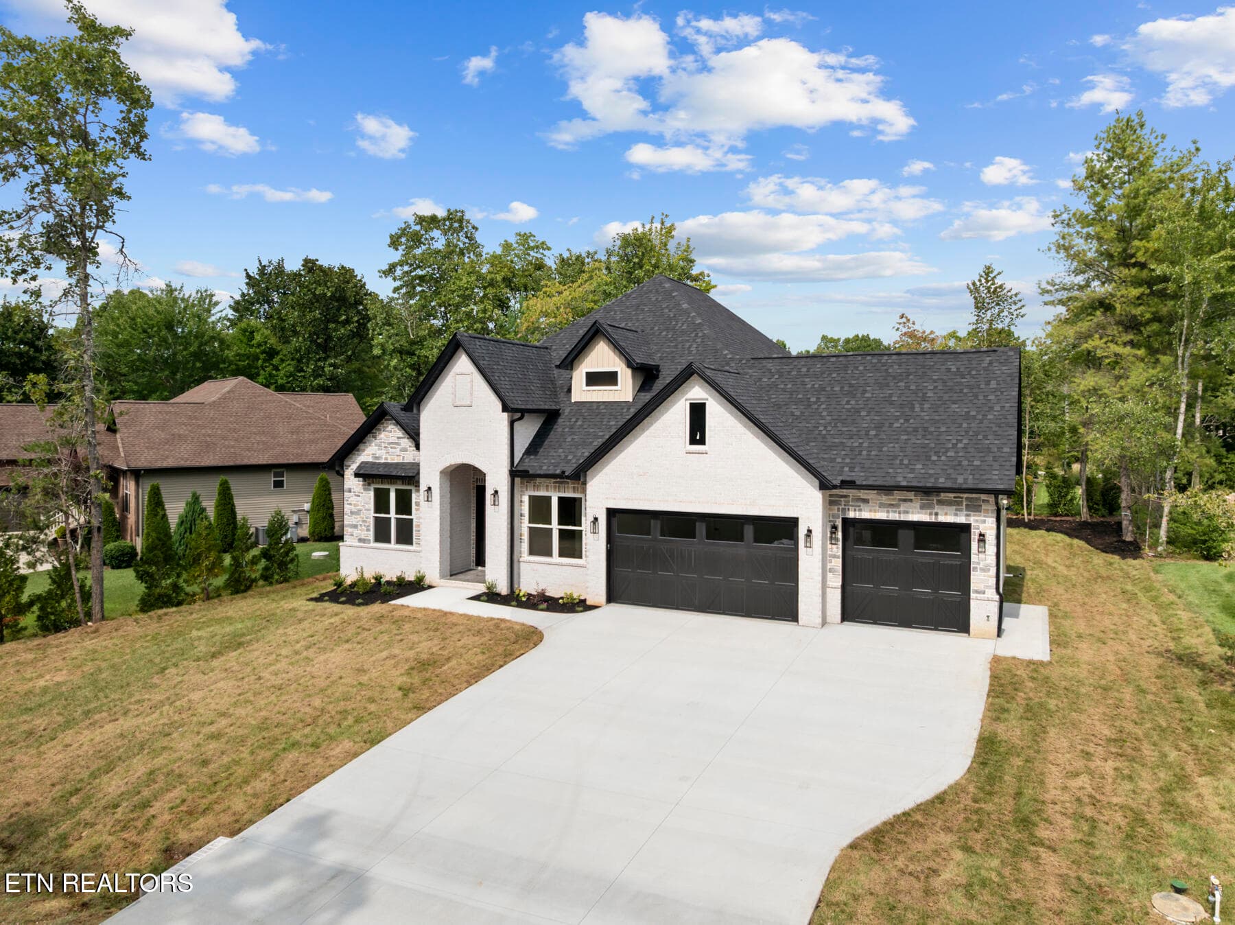 DJI_20260820151935_0236_D - 118 Hedgewood Point, Crossville, TN 38558