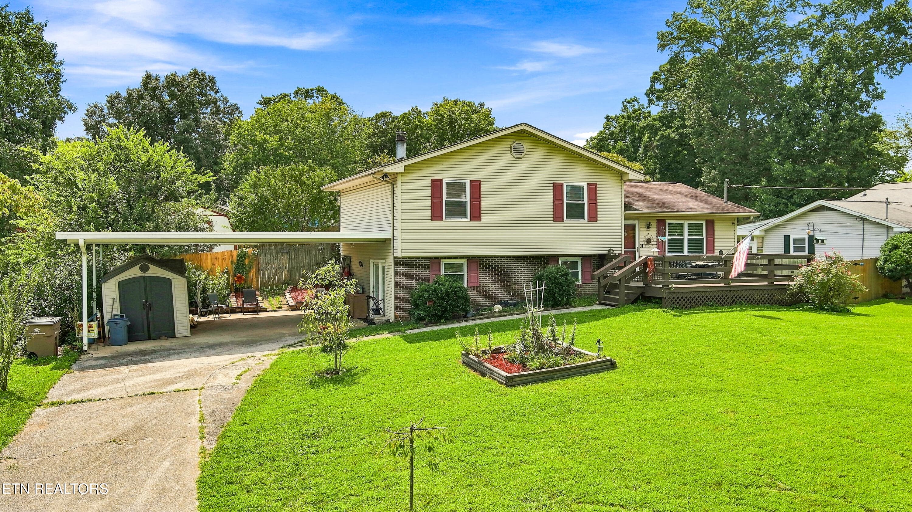 round-04 - 2317 Roundtree Rd, Knoxville, TN 37923