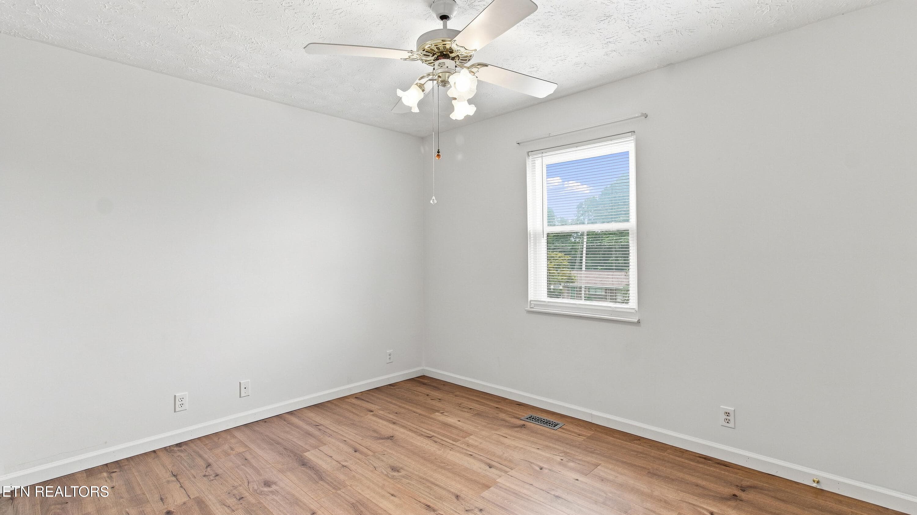 round-26 - 2317 Roundtree Rd, Knoxville, TN 37923