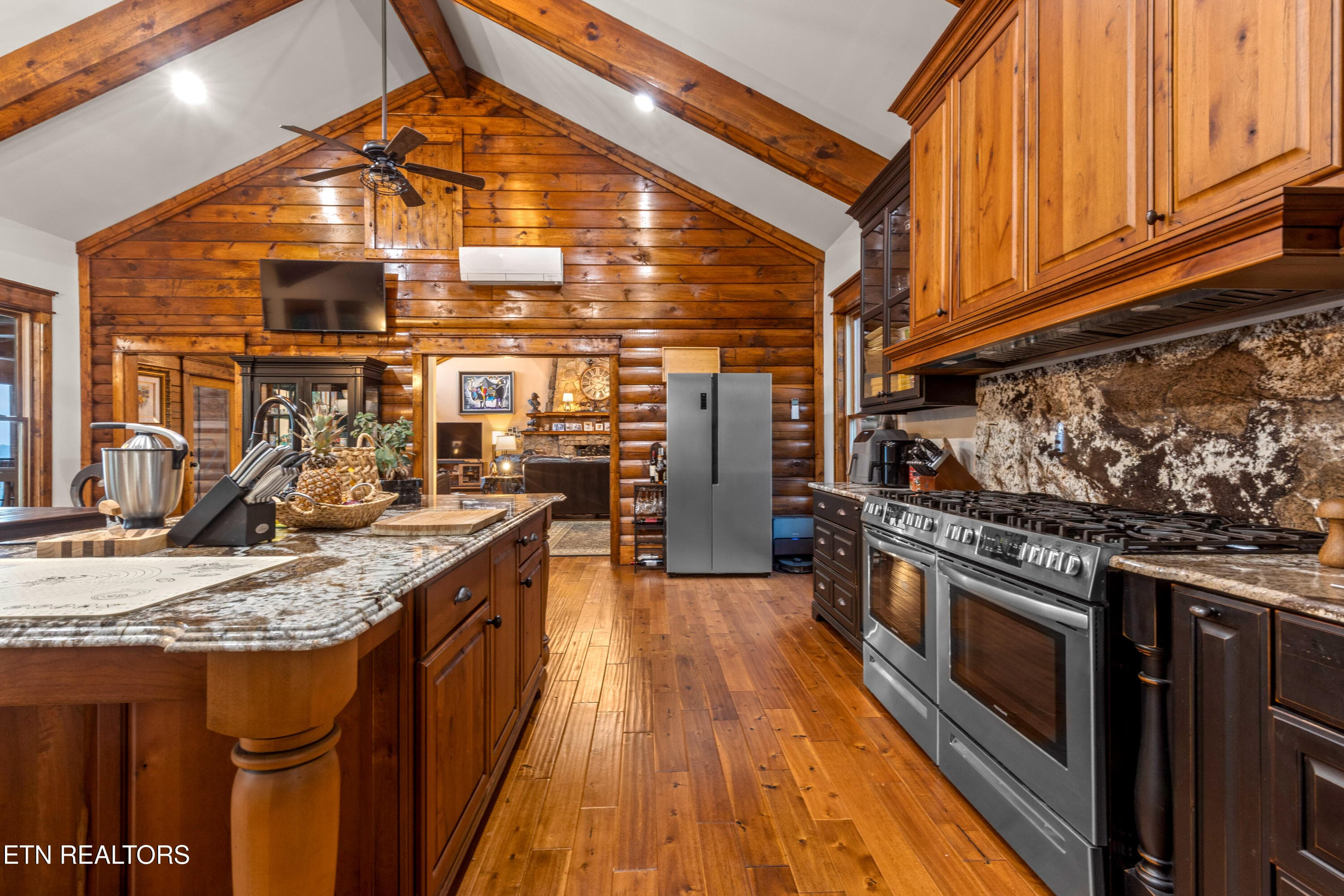 Lakeside-26 - 260 Lakeside Lodge Lane, Spring City, TN 37381