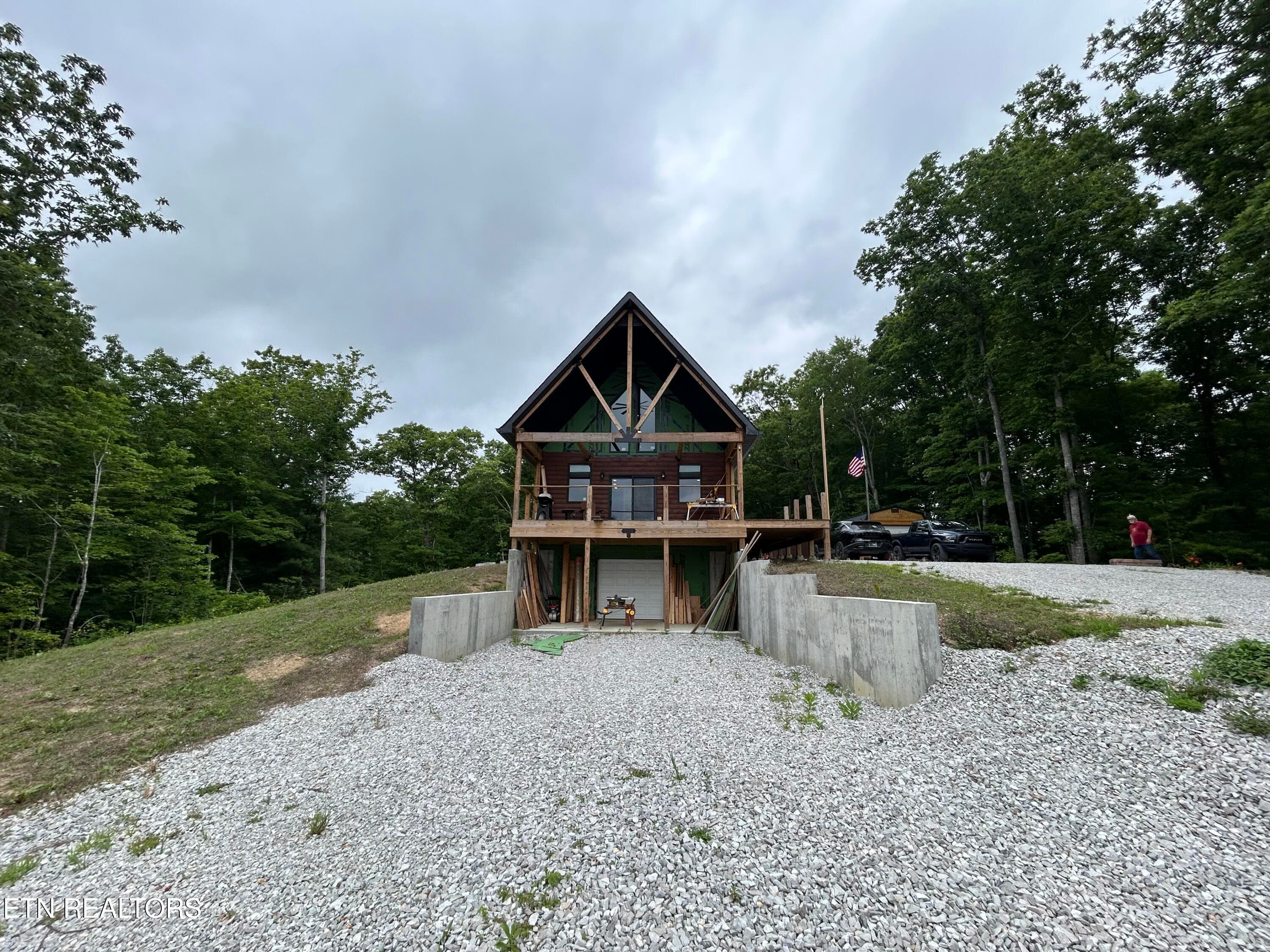 386 Higby Pvt Rd, Robbins, TN 37852