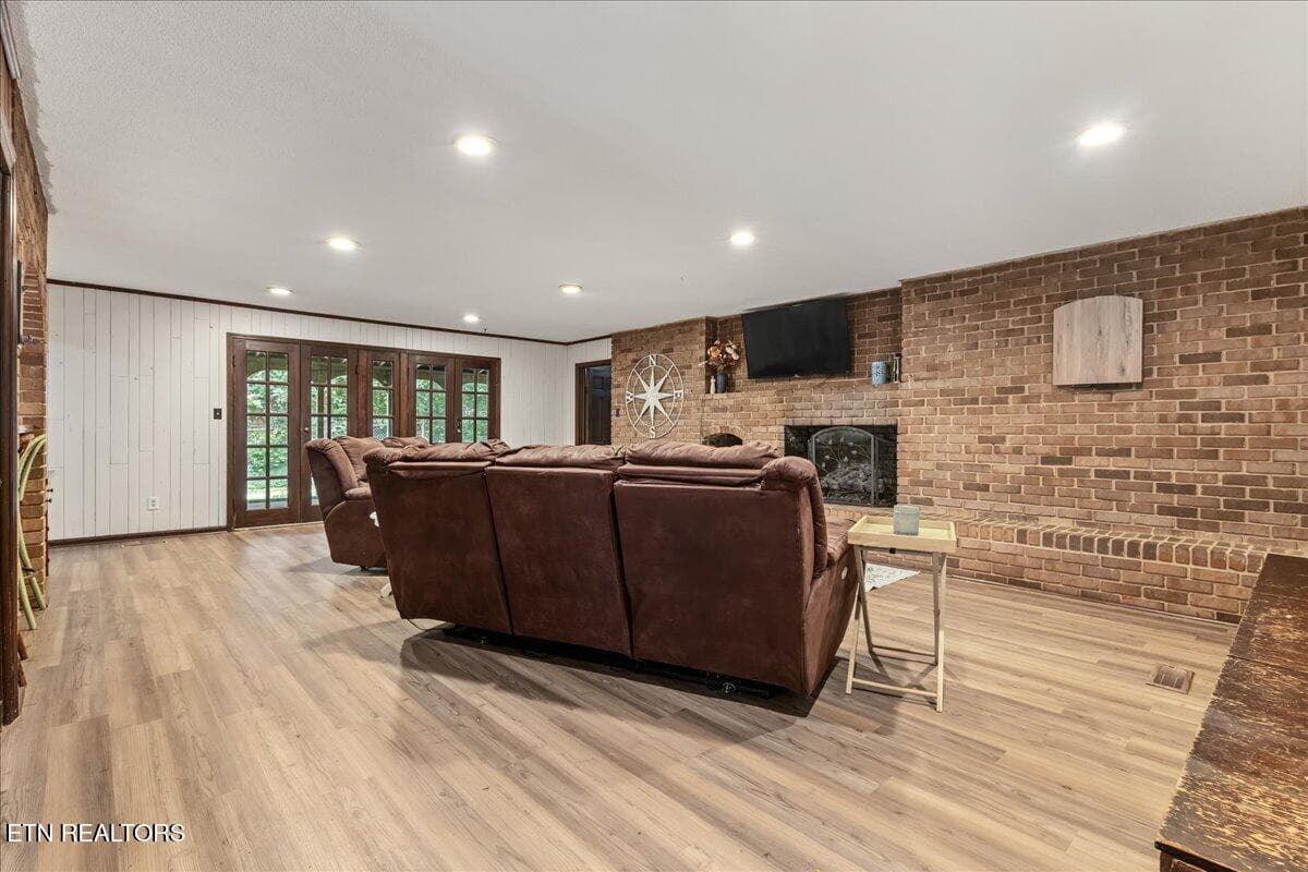 04-1505 Brentwood Dr-1 - 1505 Brentwood Drive, Athens, TN 37303