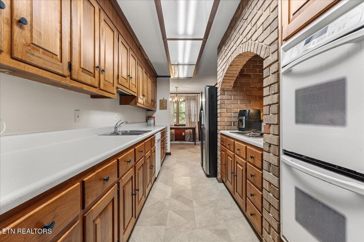 16-1505 Brentwood Dr-13 - 1505 Brentwood Drive, Athens, TN 37303
