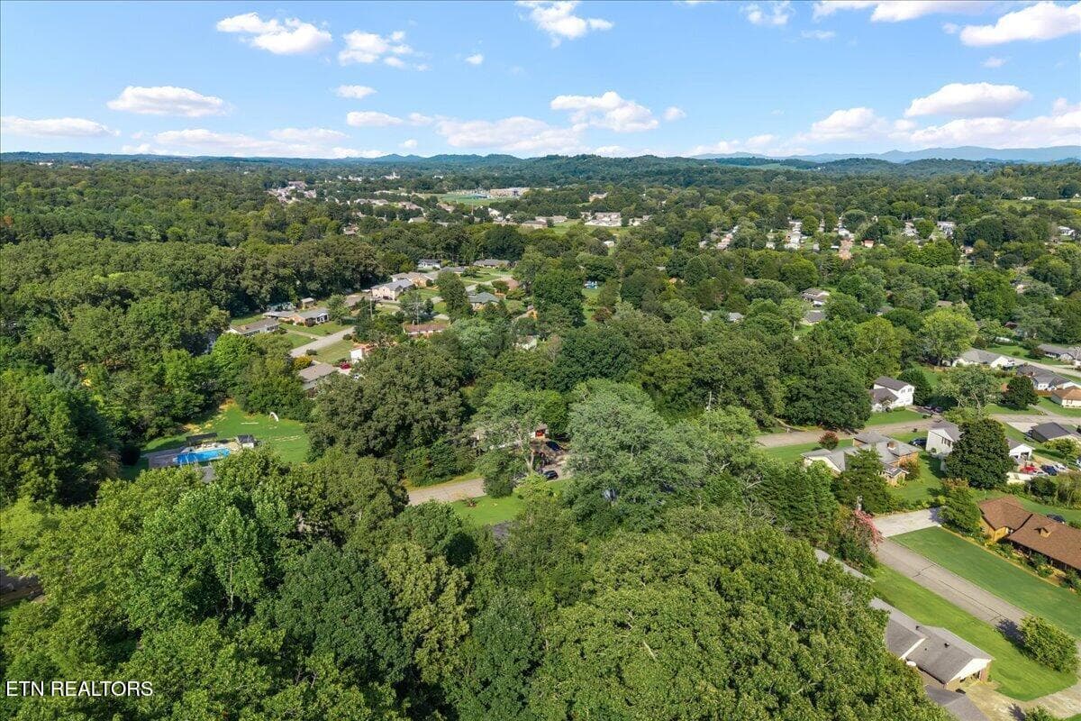 52-1505 Brentwood Dr-52 - 1505 Brentwood Drive, Athens, TN 37303