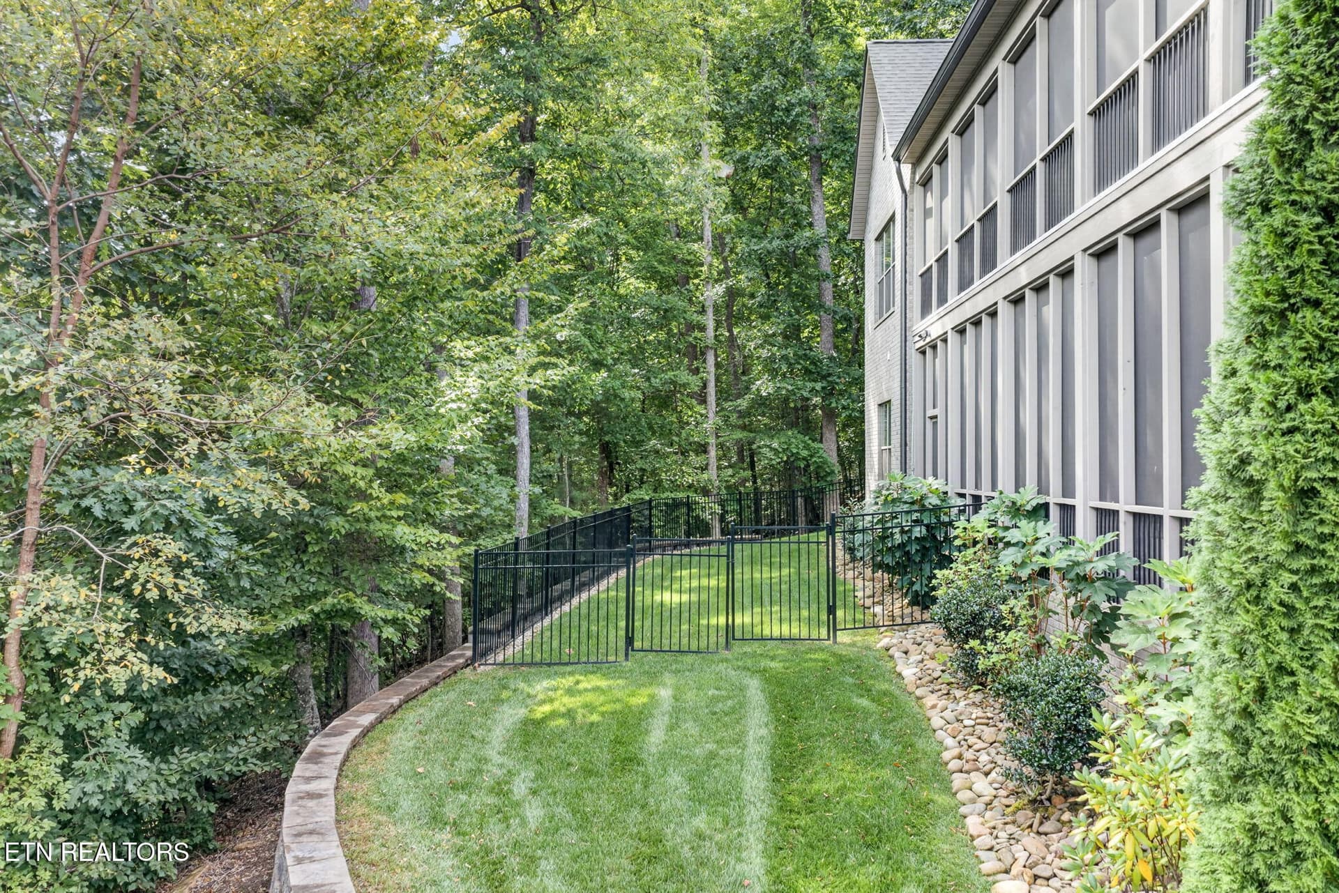 20-web-or-mls-142 Pineridge Loop_096_TNP - 142 Pineridge Loop, Crossville, TN 38558
