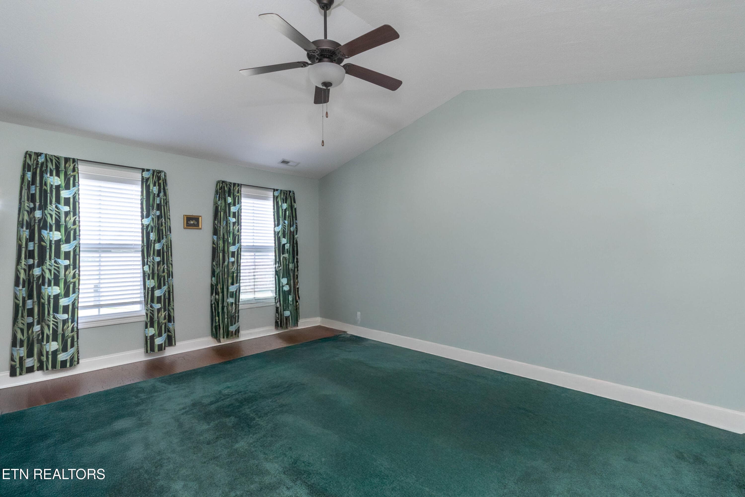 1U6A1696-Edit - 1416 Madison Oaks Rd, Knoxville, TN 37924, Knoxville