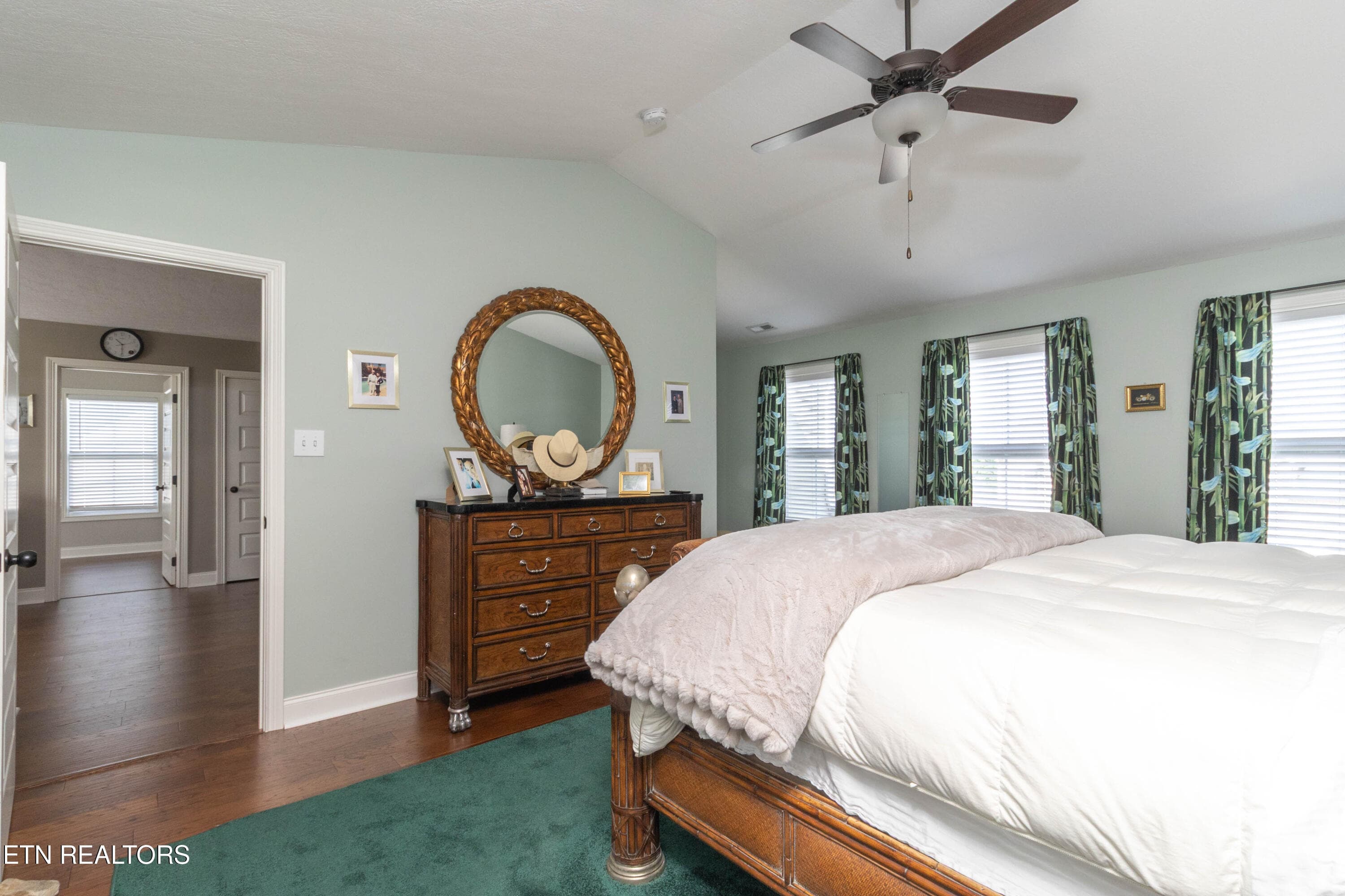 1U6A1701 - 1416 Madison Oaks Rd, Knoxville, TN 37924, Knoxville