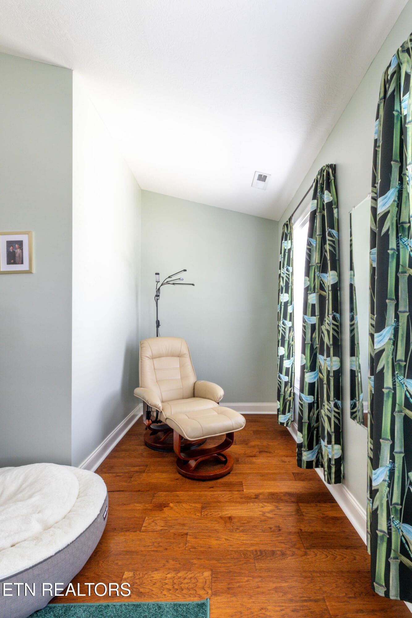 1U6A1708 - 1416 Madison Oaks Rd, Knoxville, TN 37924, Knoxville