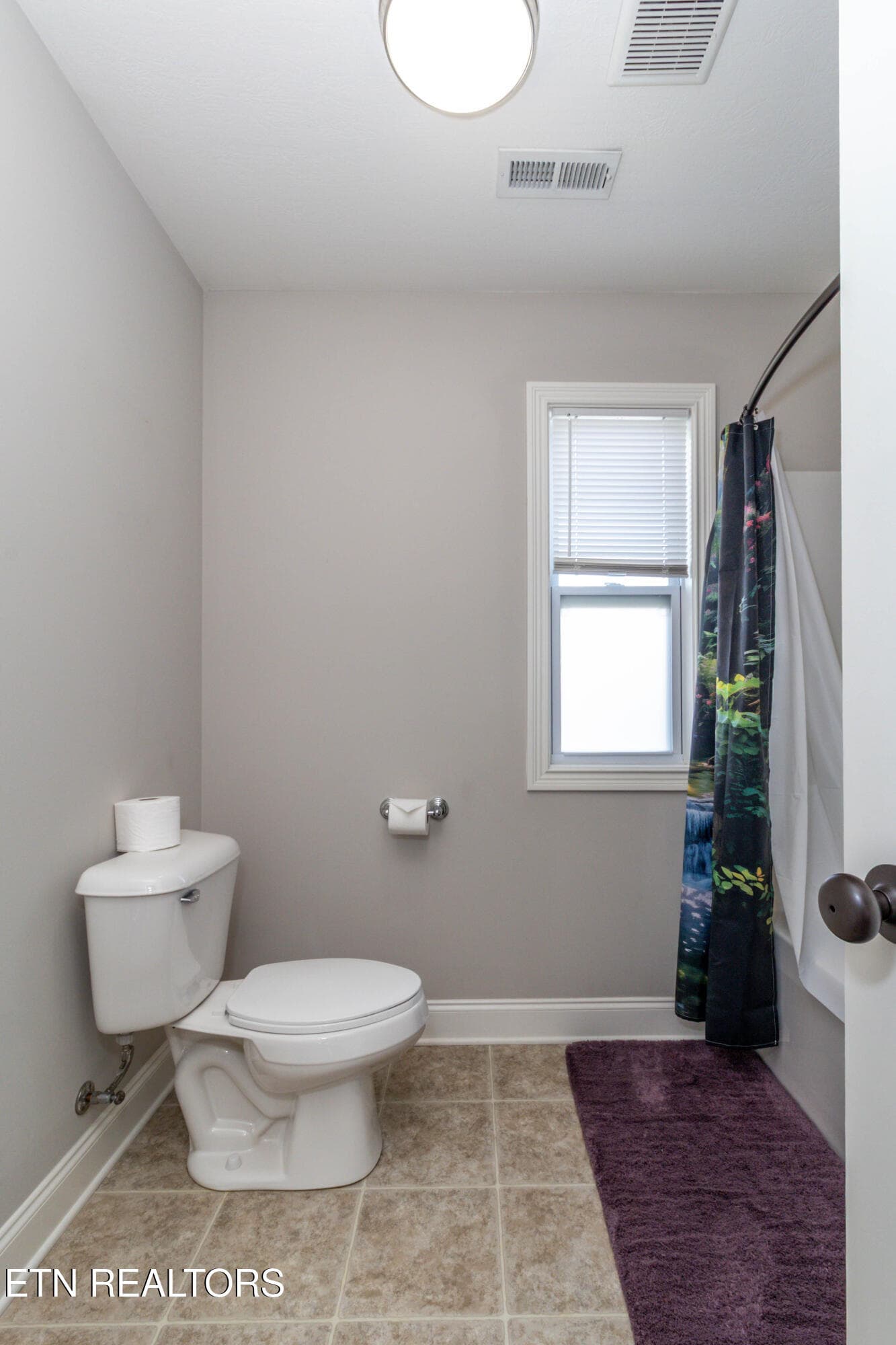 1U6A1690 - 1416 Madison Oaks Rd, Knoxville, TN 37924, Knoxville