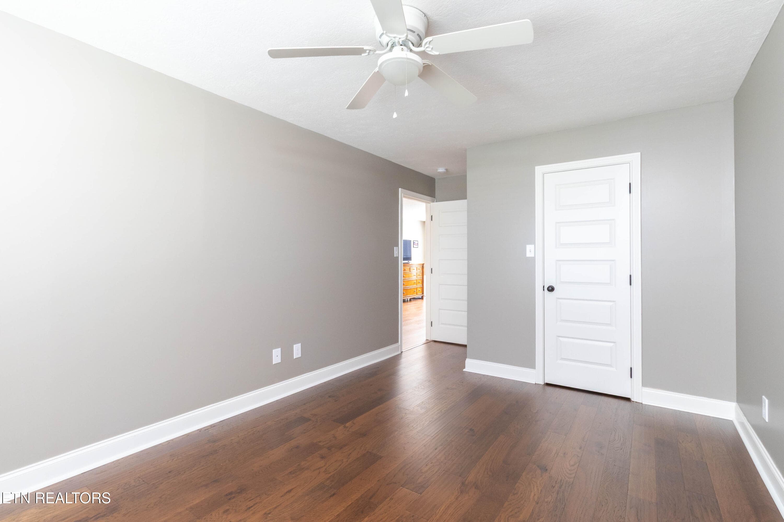 1U6A1680 - 1416 Madison Oaks Rd, Knoxville, TN 37924, Knoxville