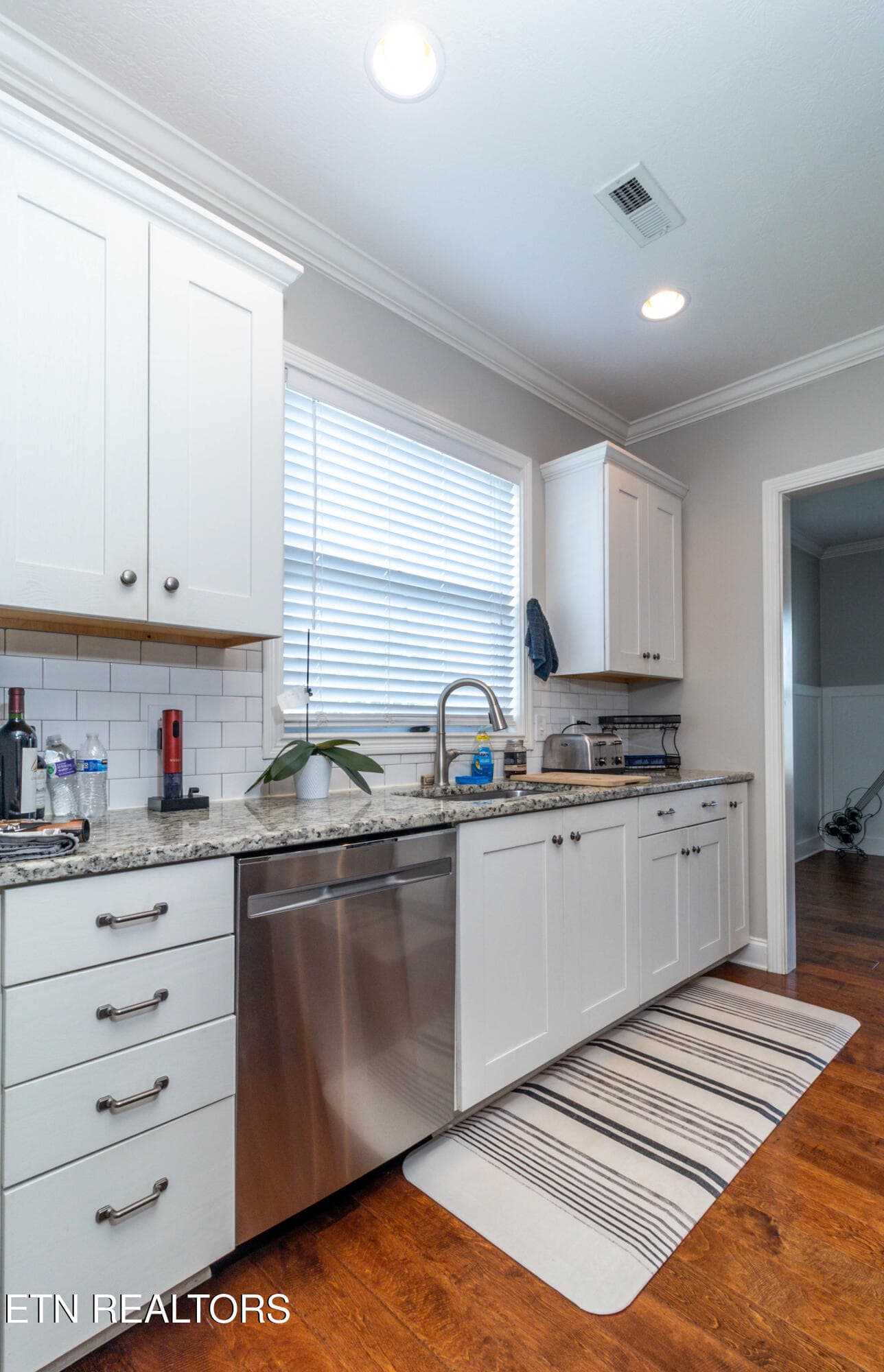 1U6A1615 - 1416 Madison Oaks Rd, Knoxville, TN 37924, Knoxville