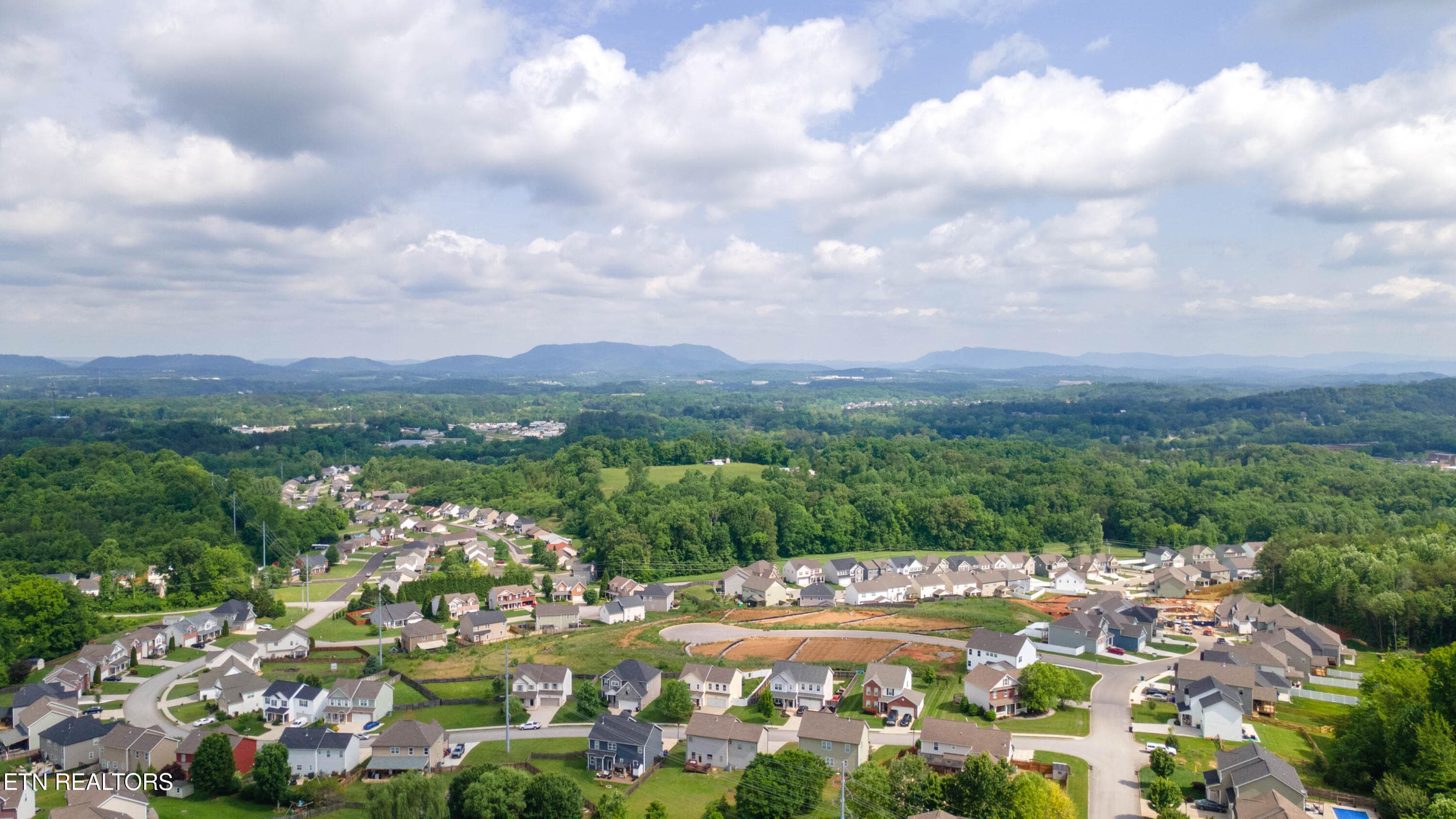 DJI_0948 - 1416 Madison Oaks Rd, Knoxville, TN 37924, Knoxville