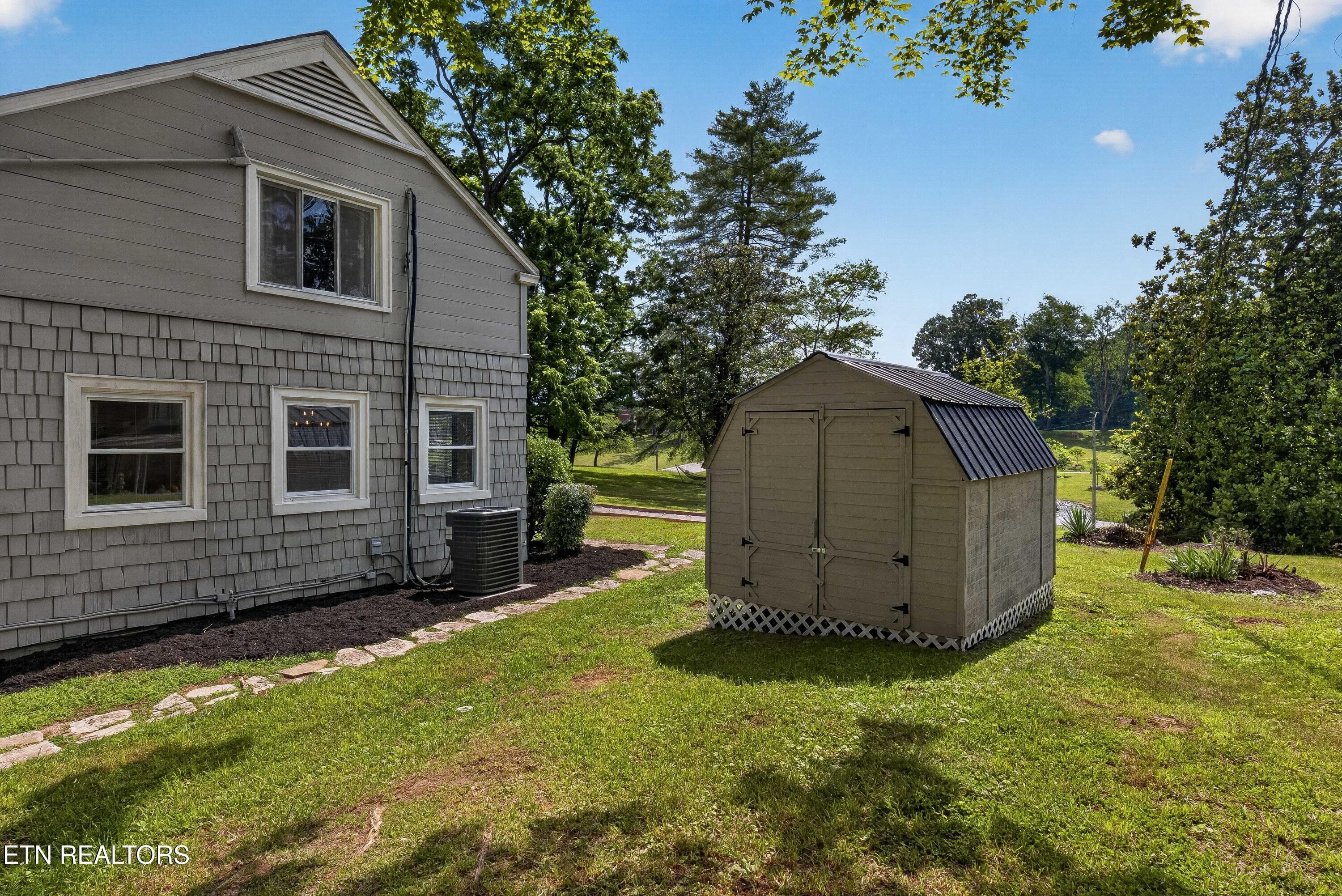 L40A7596 - 44 W Norris Rd, Norris, TN 37828