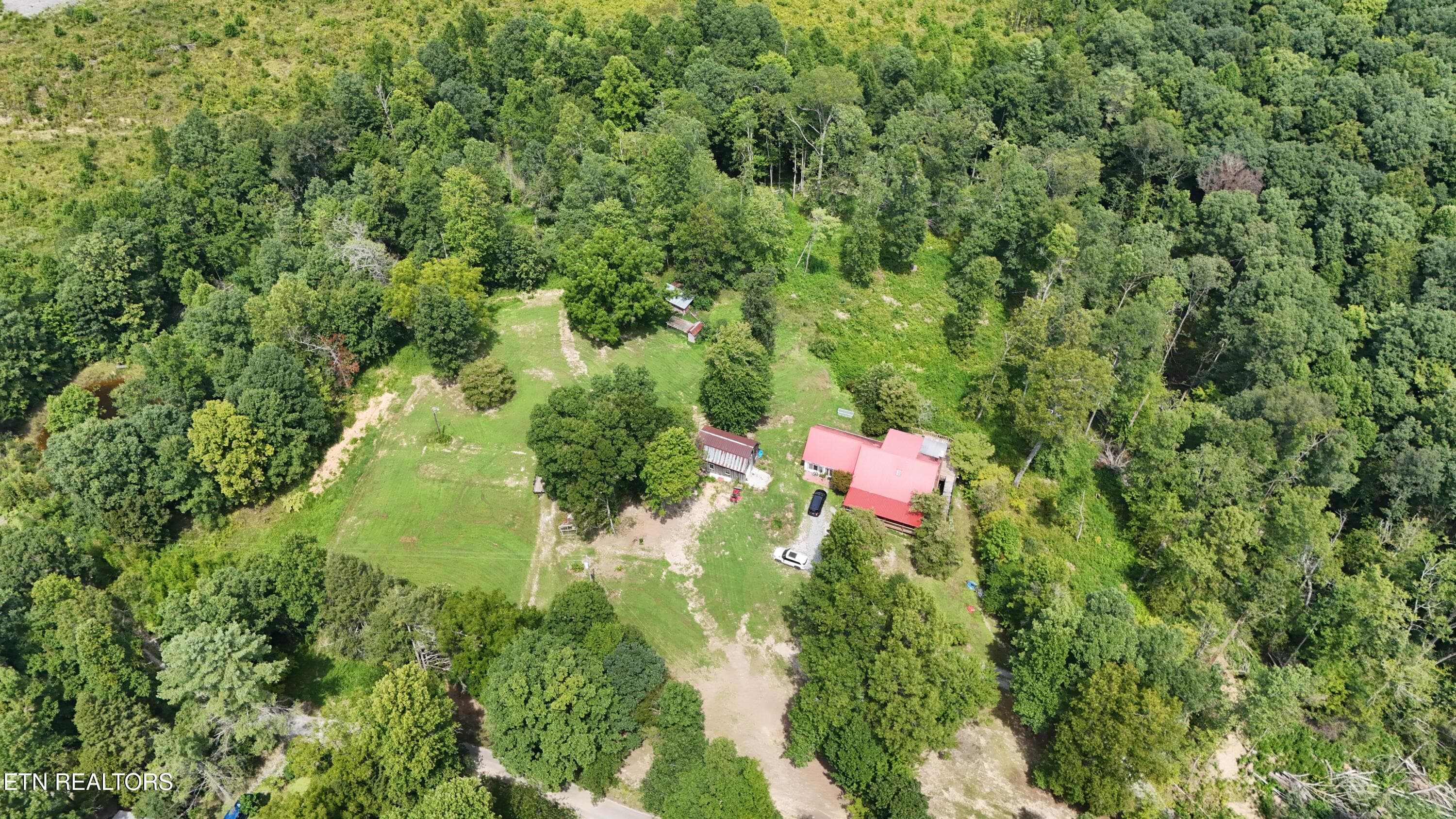 120 - 141 Central Ave, Robbins, TN 37852
