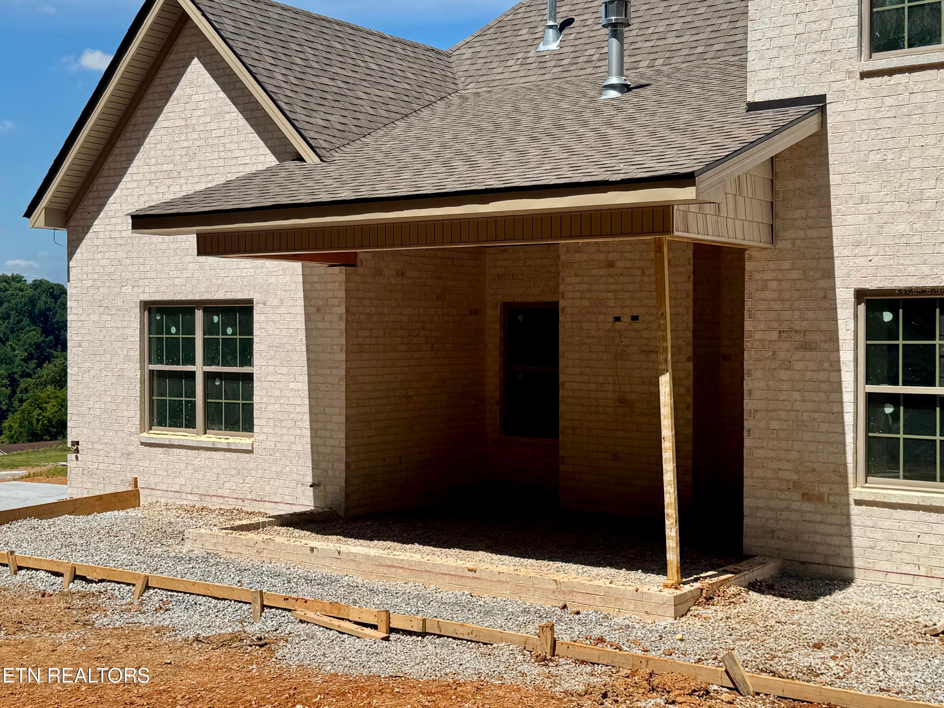 Covered Patio - 9938 Rio Bravo Lane, Knoxville, TN 37922, Knoxville