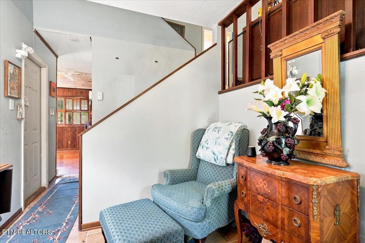 Foyer - 1909 Grenada Blvd, Knoxville, TN 37922, Knoxville
