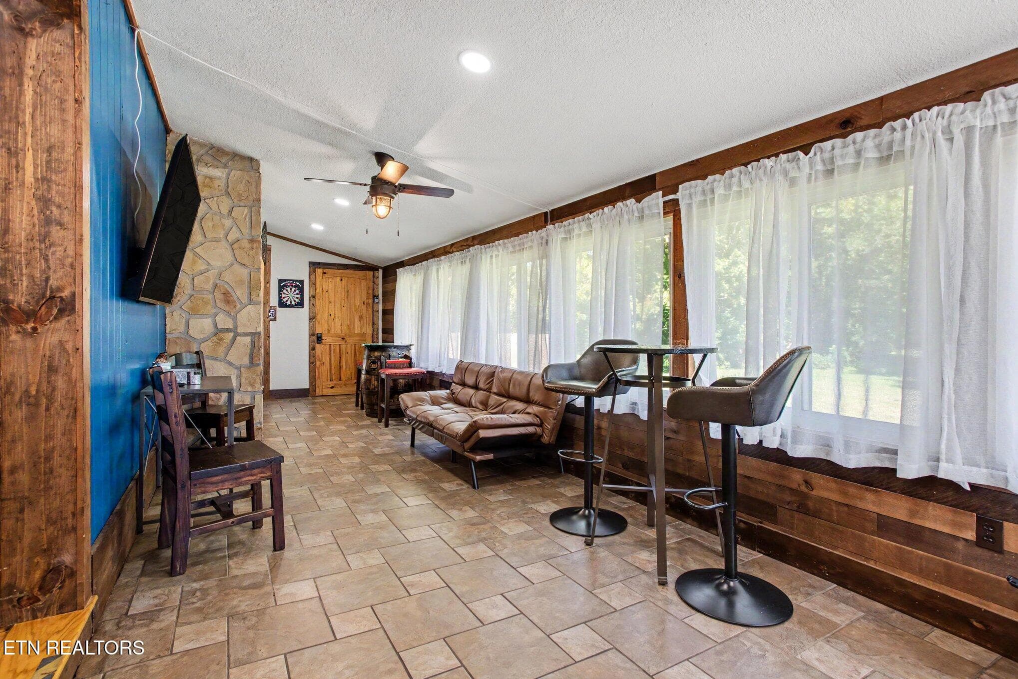 014_file_9924 - 3110 Priscilla Heights Lane, Pigeon Forge, TN 37862, Pigeon Forge