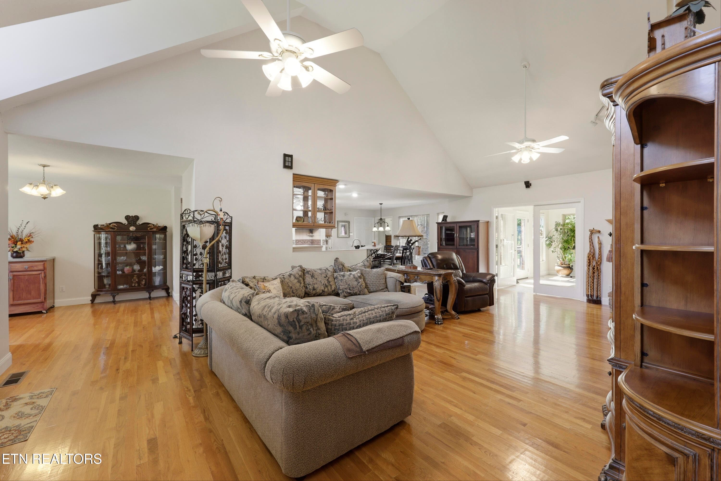 16-3217 Cove Ln 25 - 3217 Cove Lane, Louisville, TN 37777, Louisville