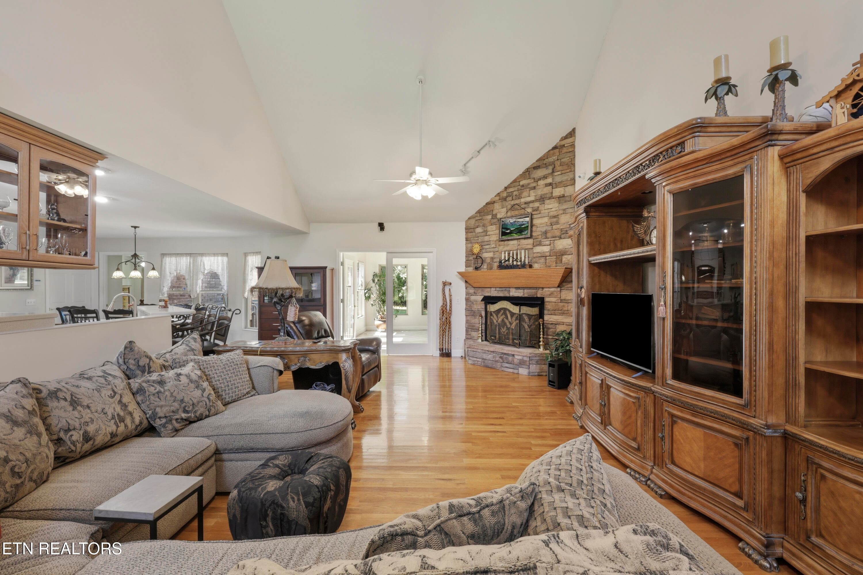 15-3217 Cove Ln 24 - 3217 Cove Lane, Louisville, TN 37777, Louisville
