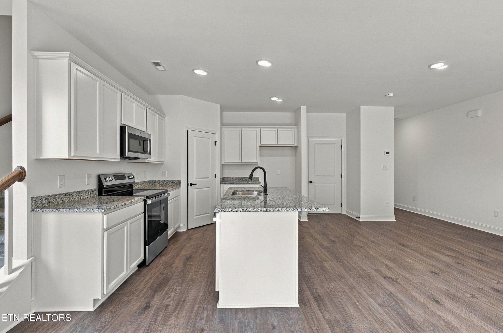 wj2608204-1011 - 1618 Lateglow Way, Knoxville, TN 37931, Knoxville