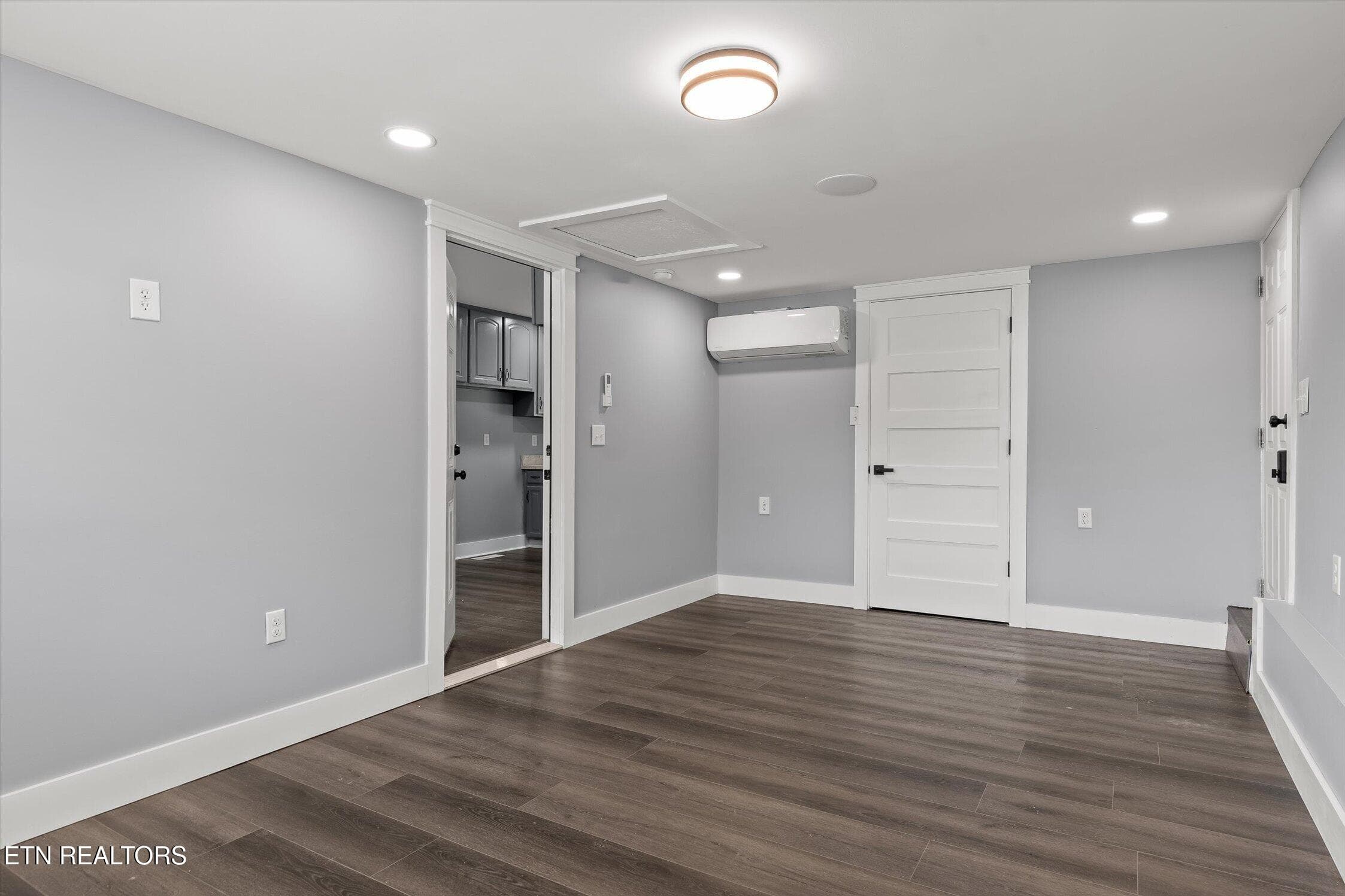 15-2900 Siener-8 - 2900 Siener Lane, Chattanooga, TN 37411, Chattanooga