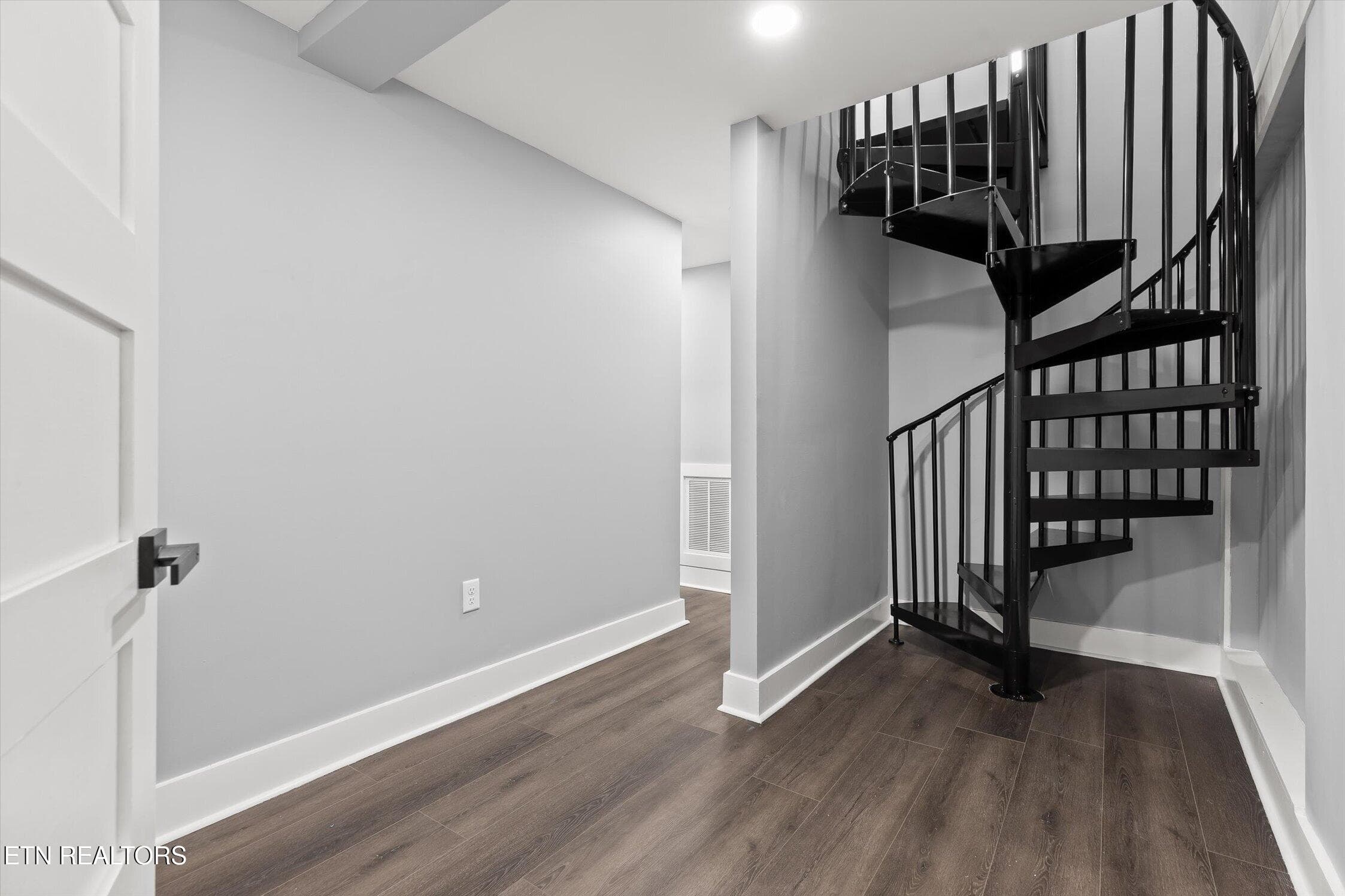 35-2900 Siener-28 - 2900 Siener Lane, Chattanooga, TN 37411, Chattanooga
