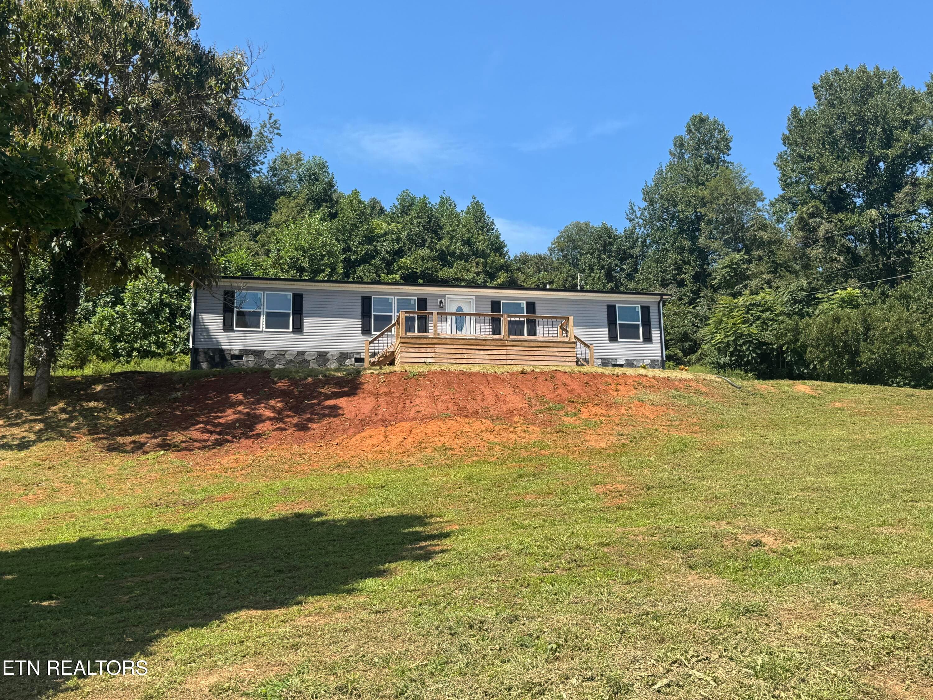 166 Alexander Crossings Drive, Church Hill, TN 37642