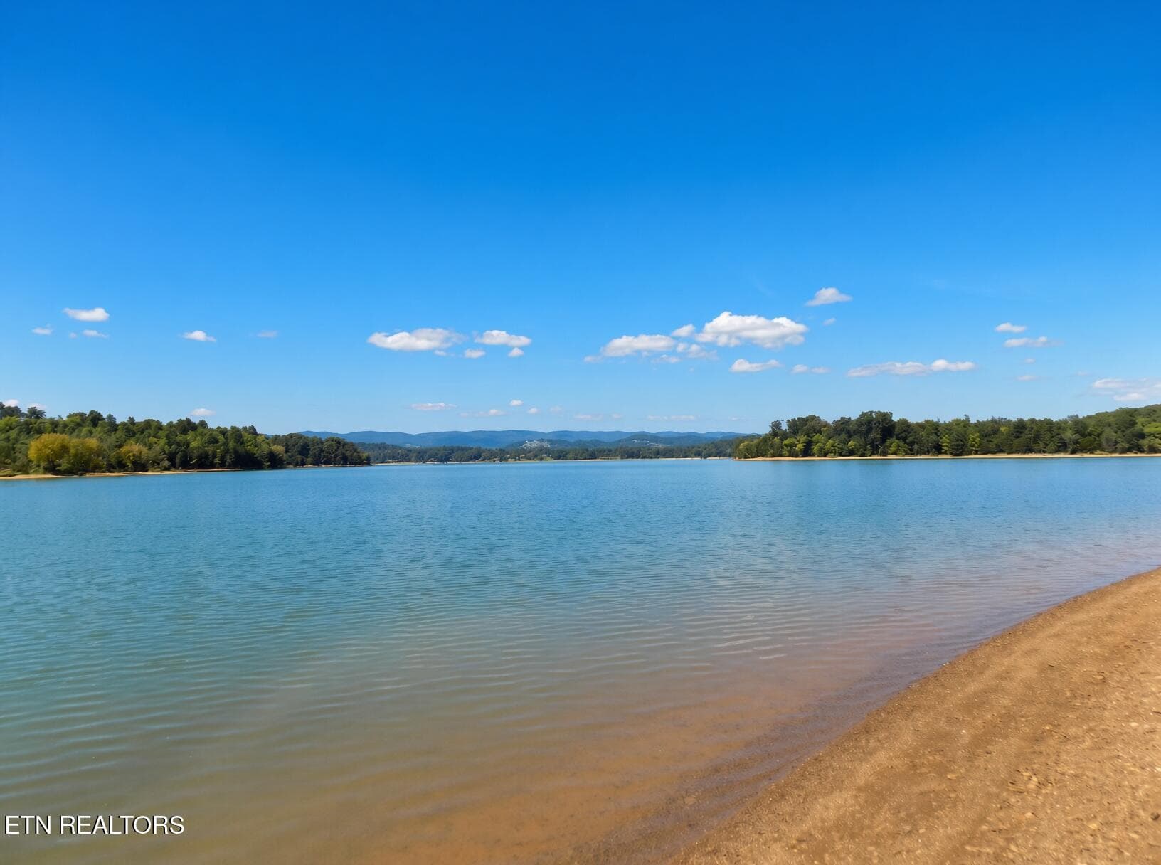 Main Channel - 3753 Lake Point Drive, Morristown, TN 37814