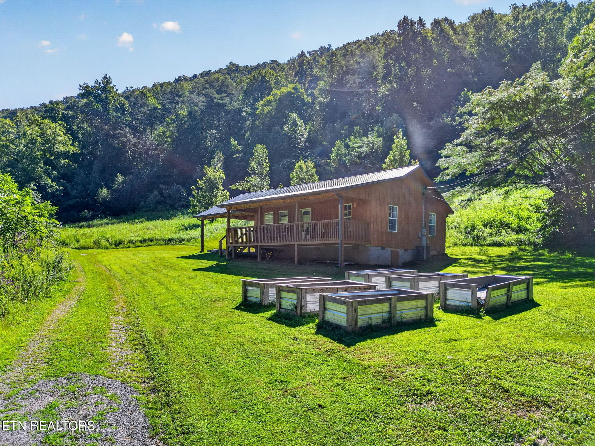8-web-or-mls-DJI_0076 - 136 Little Ridge Way, Washburn, TN 37888, Washburn