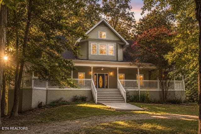 400 Cabbage Cemetery Rd, Washburn, TN 37888