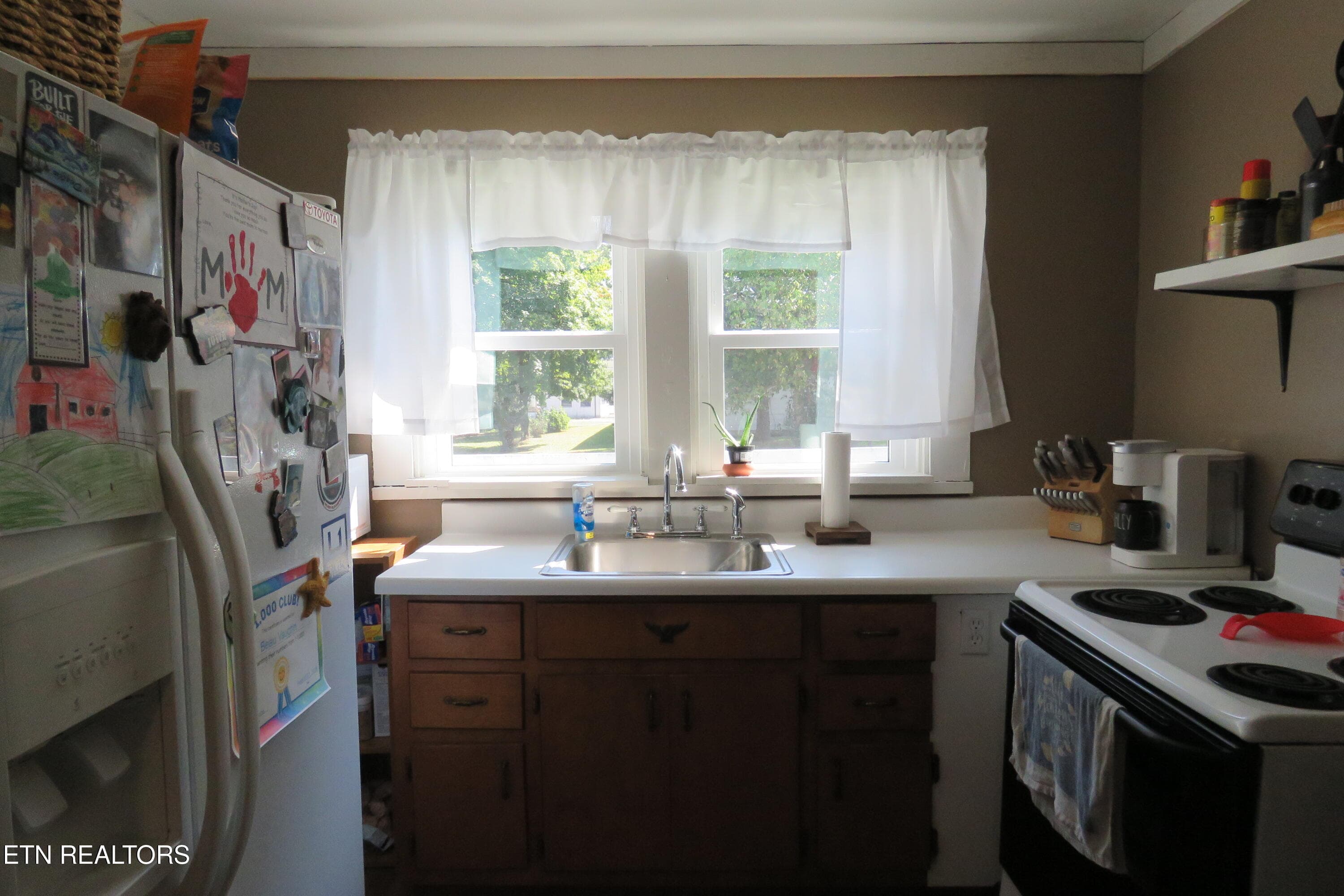 4 - 202 W 4th St, Livingston, TN 38570, Livingston