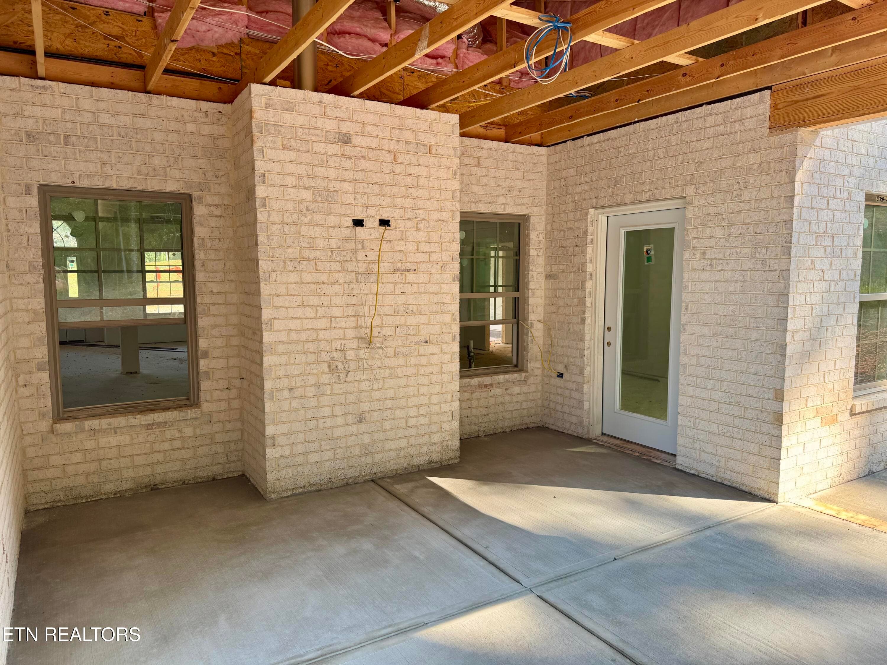 Covered Patio - 9938 Rio Bravo Lane, Knoxville, TN 37922, Knoxville