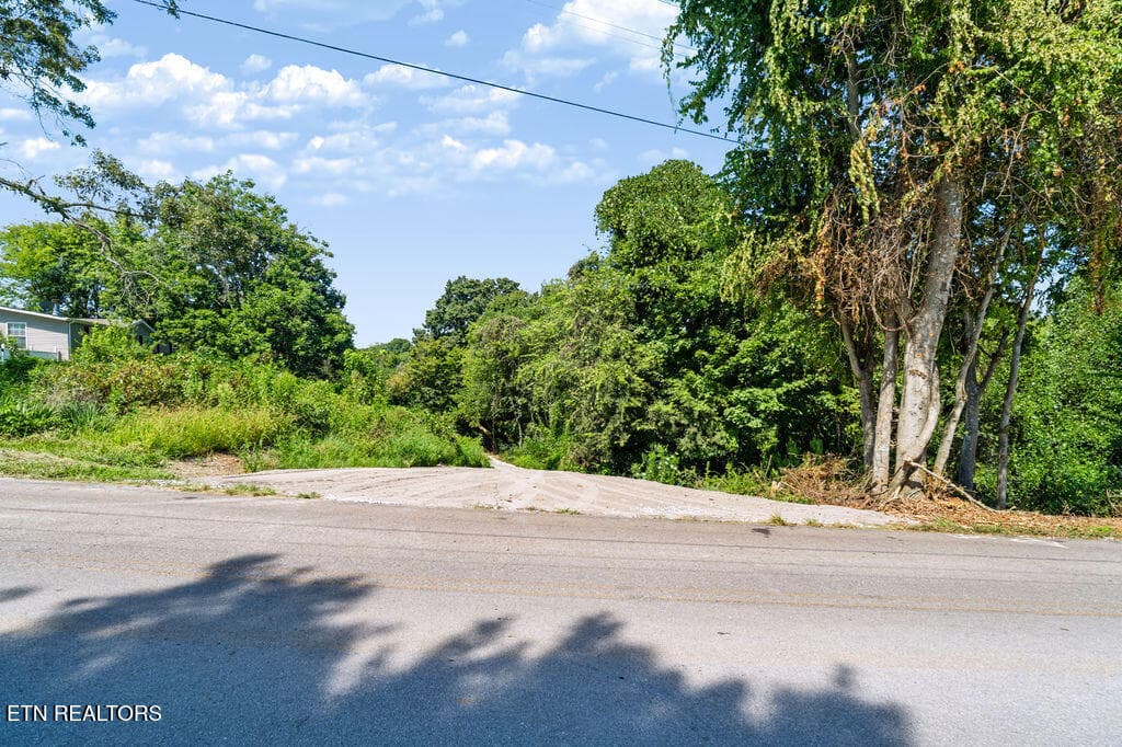 _DSC7551-HDR - 4125 Gravelly Hills Rd, Louisville, TN 37777, Louisville