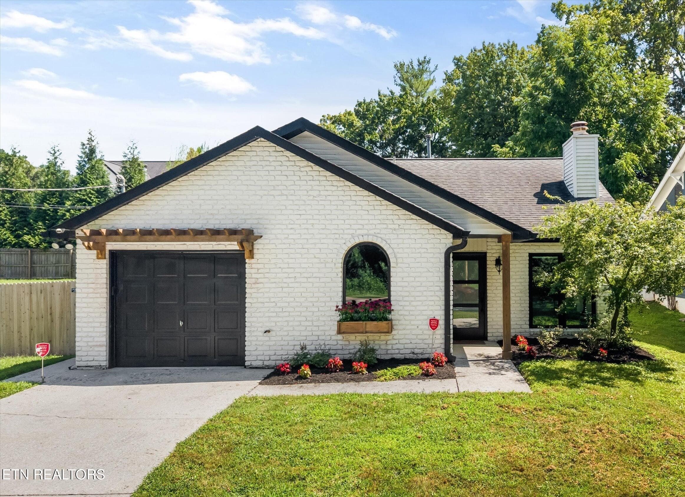 CROPED PHOTO FRONT - 6510 Westland Drive, Knoxville, TN 37919