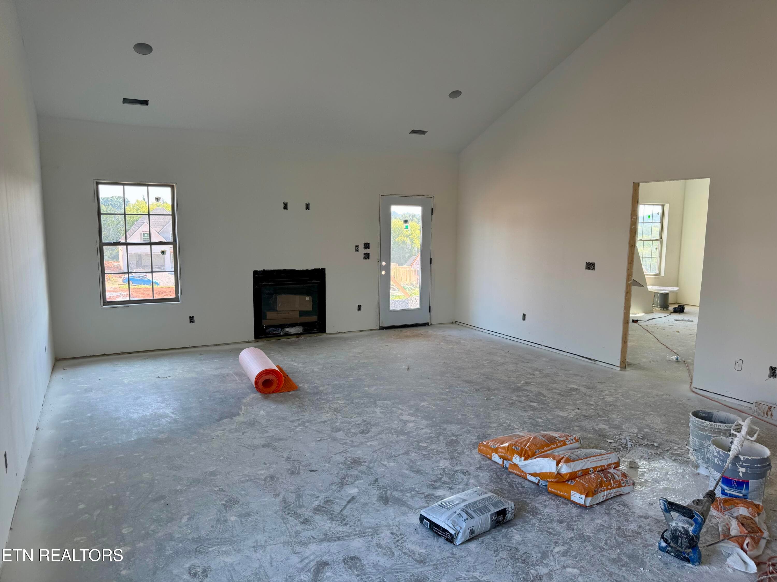 Great Room - 326 Rugby Manor Lane, Knoxville, TN 37923, Knoxville